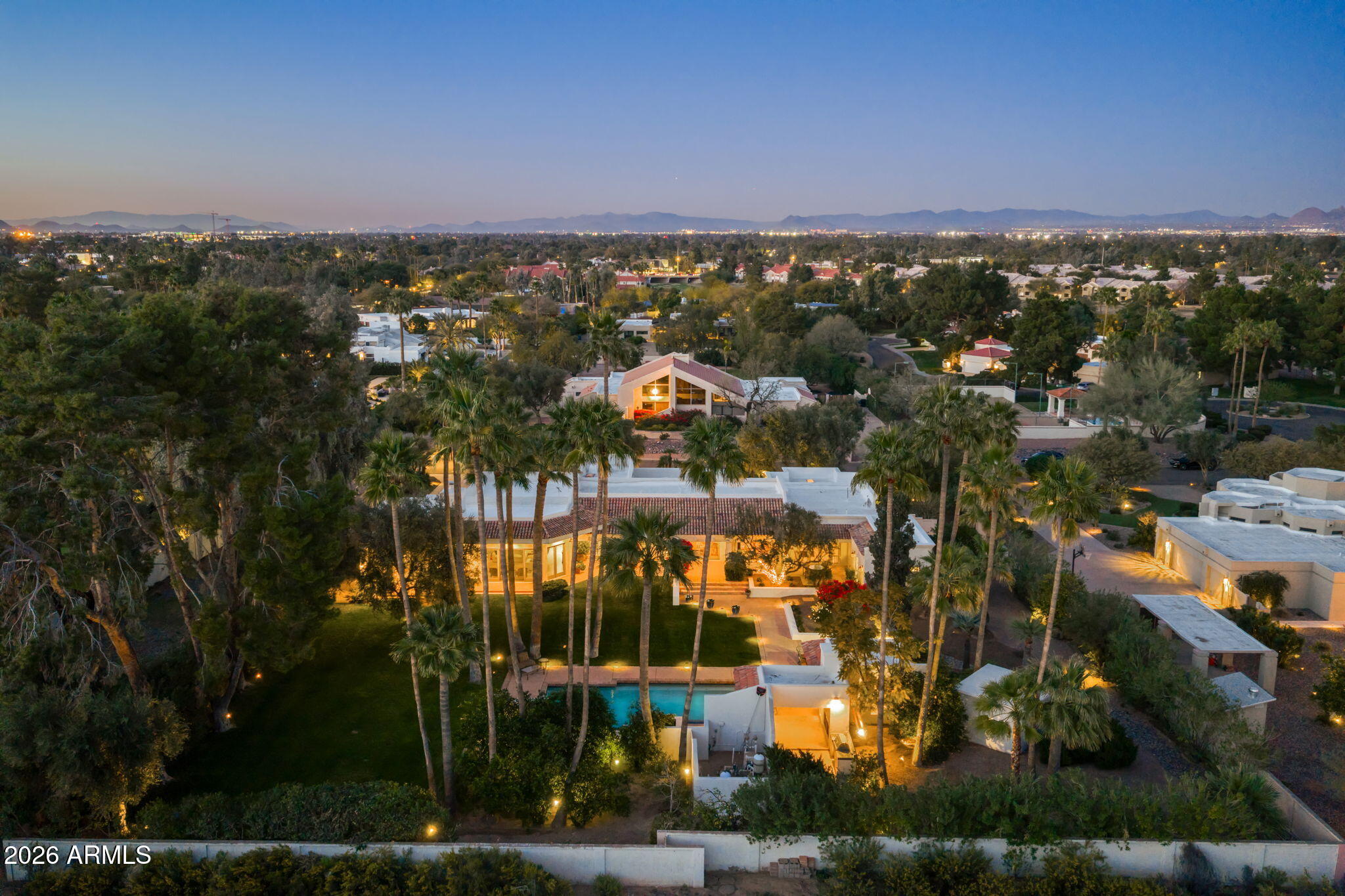 5225 E TURQUOISE Avenue