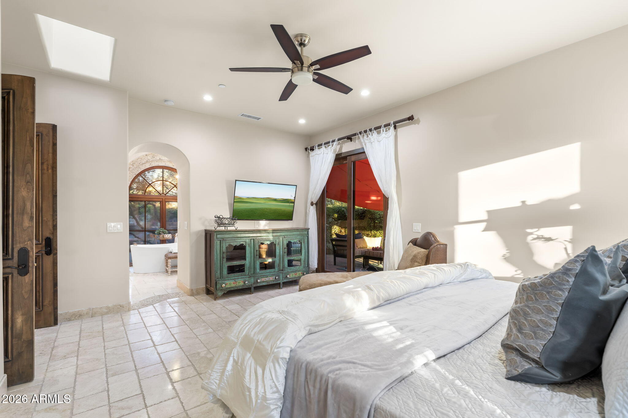 8449 E DIXILETA Drive