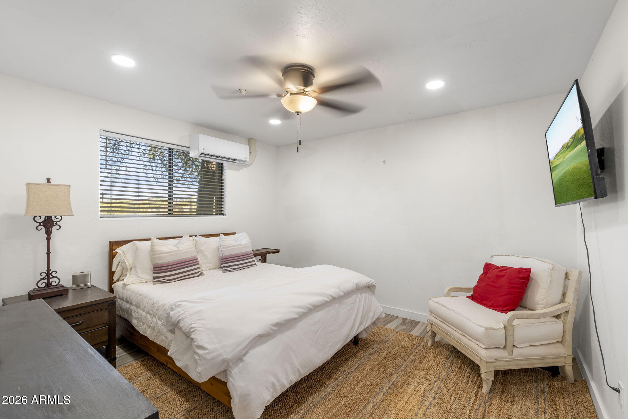 8449 E DIXILETA Drive