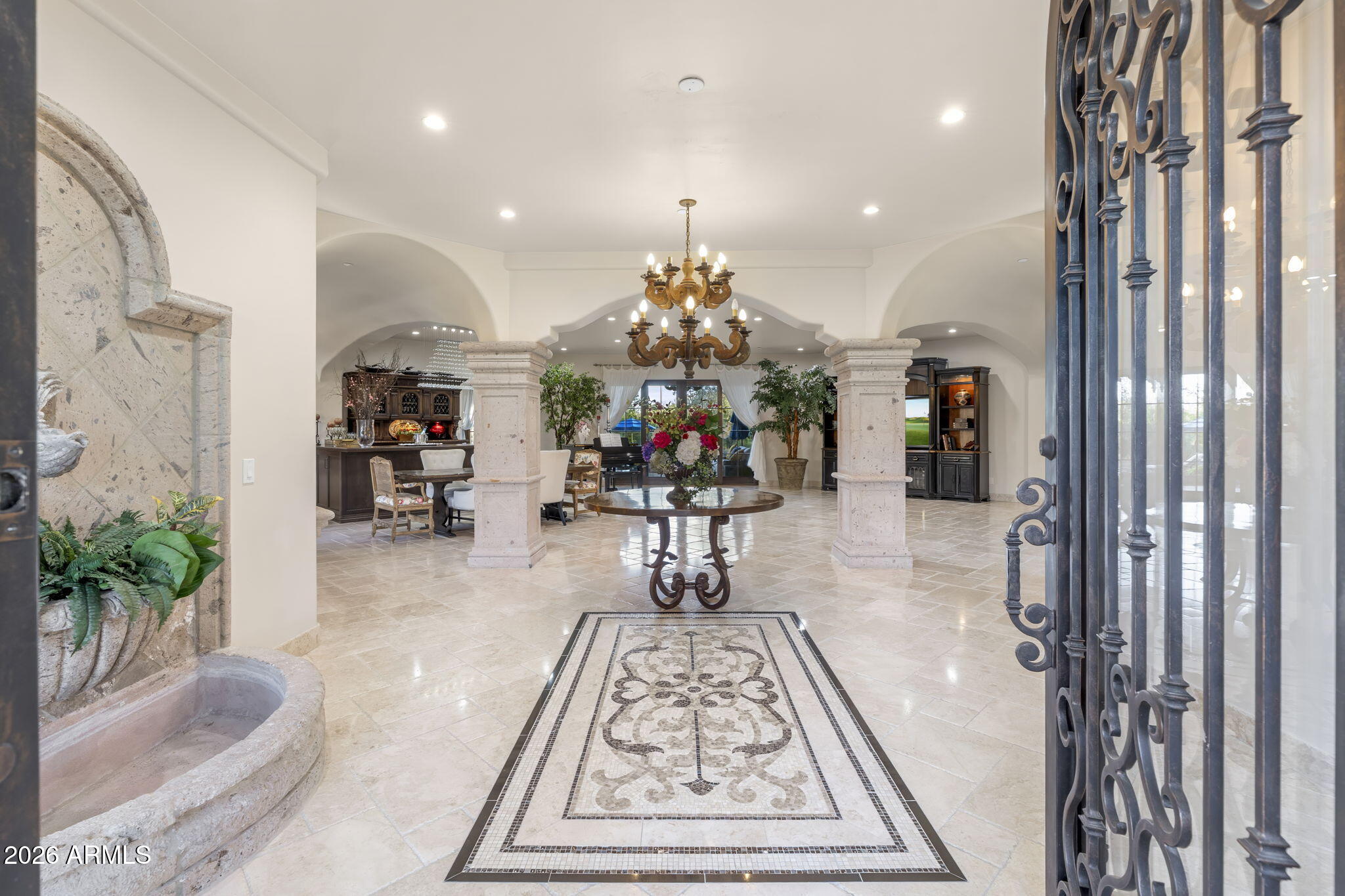 8449 E DIXILETA Drive