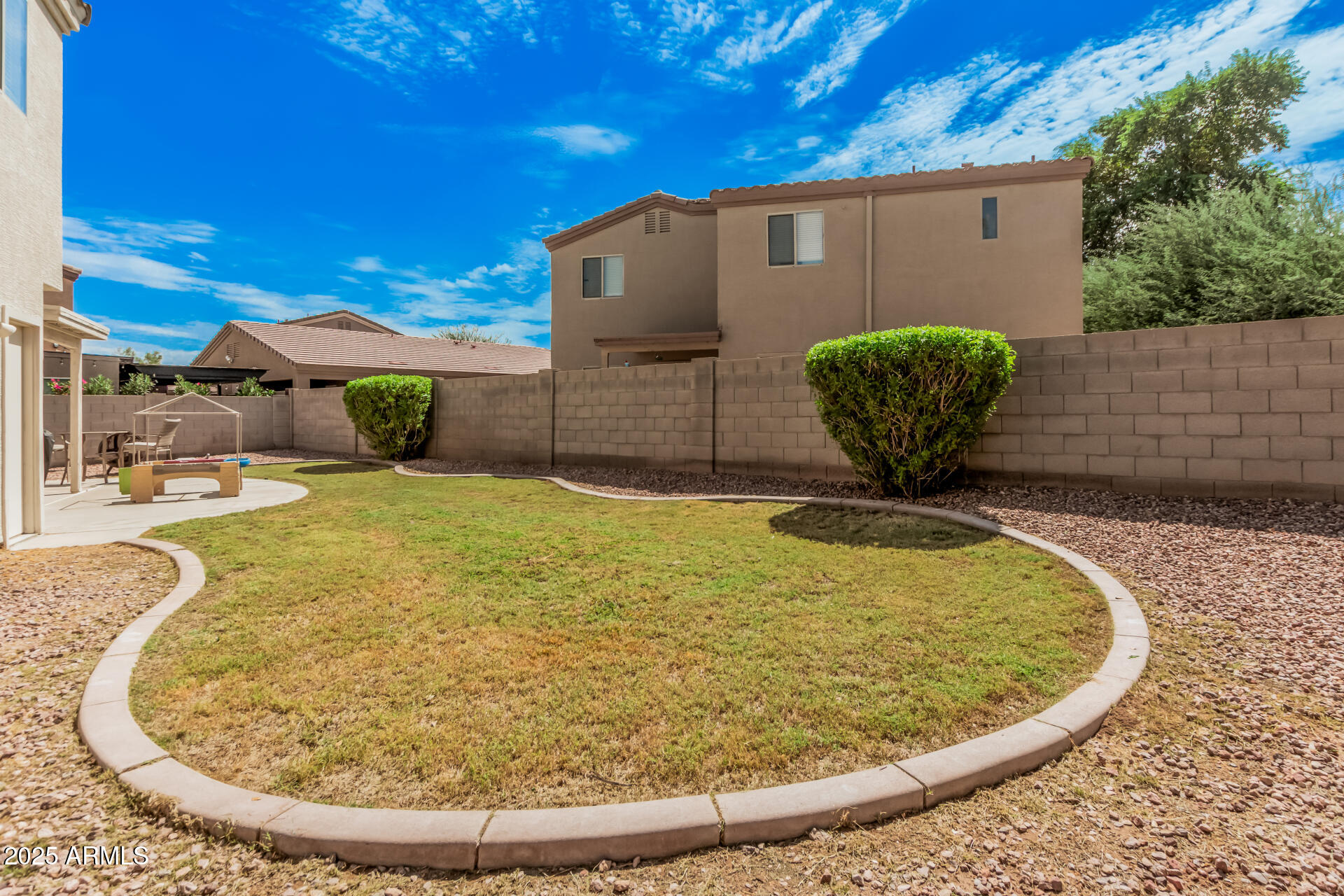3739 W CARTER Road