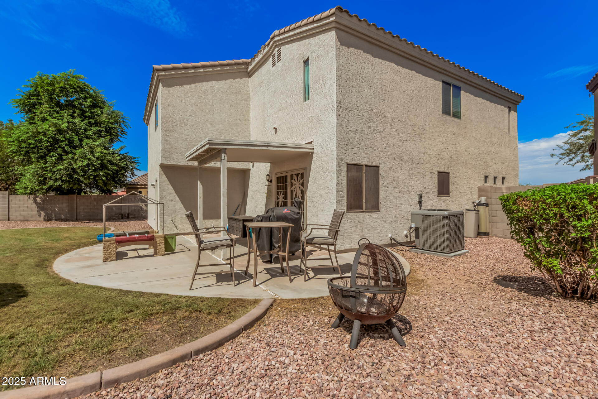 3739 W CARTER Road
