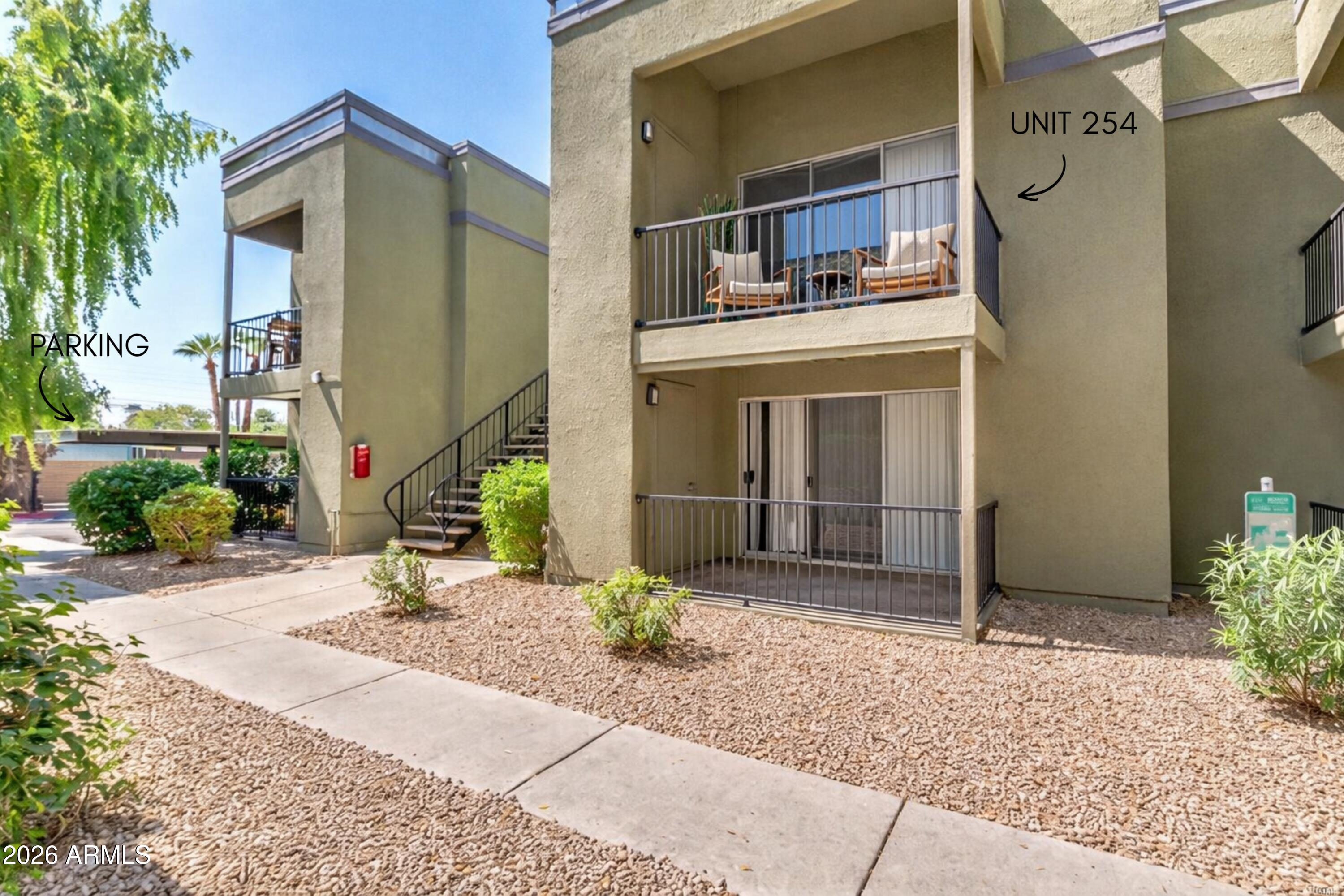 740 W ELM Street 254