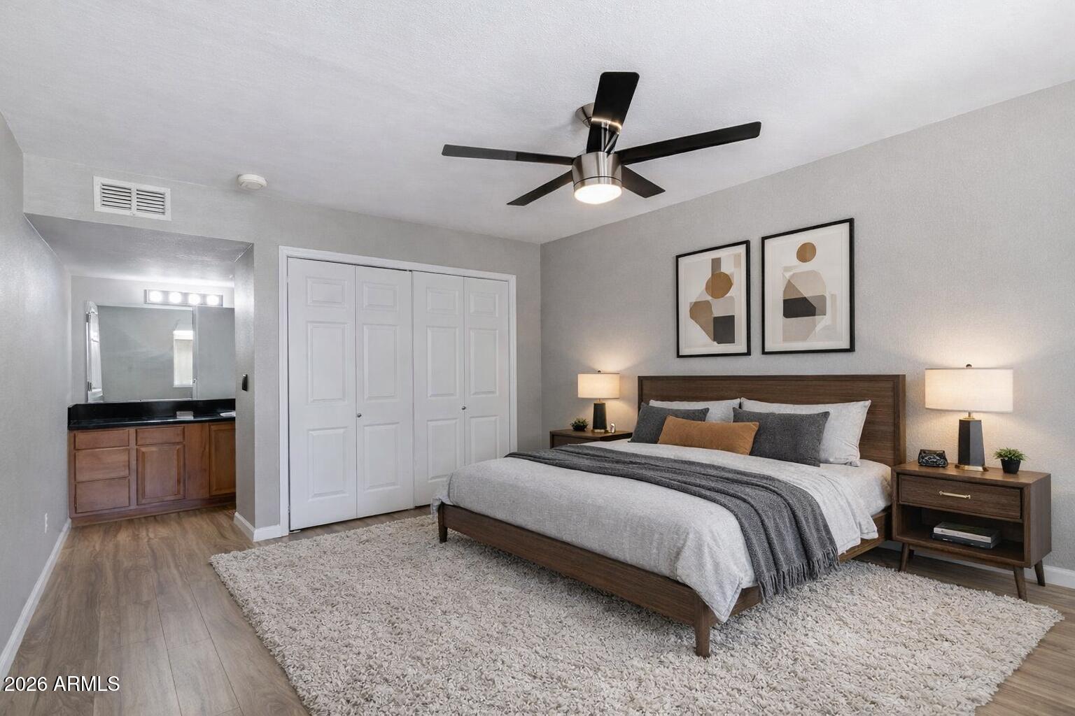 740 W ELM Street 254