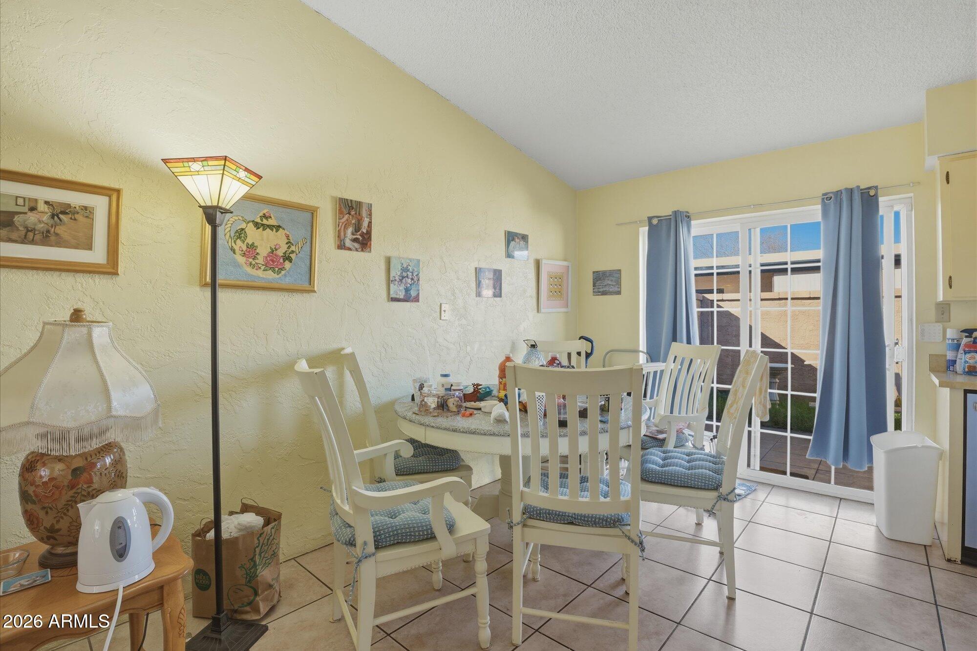 1320 E BETHANY HOME Road 86