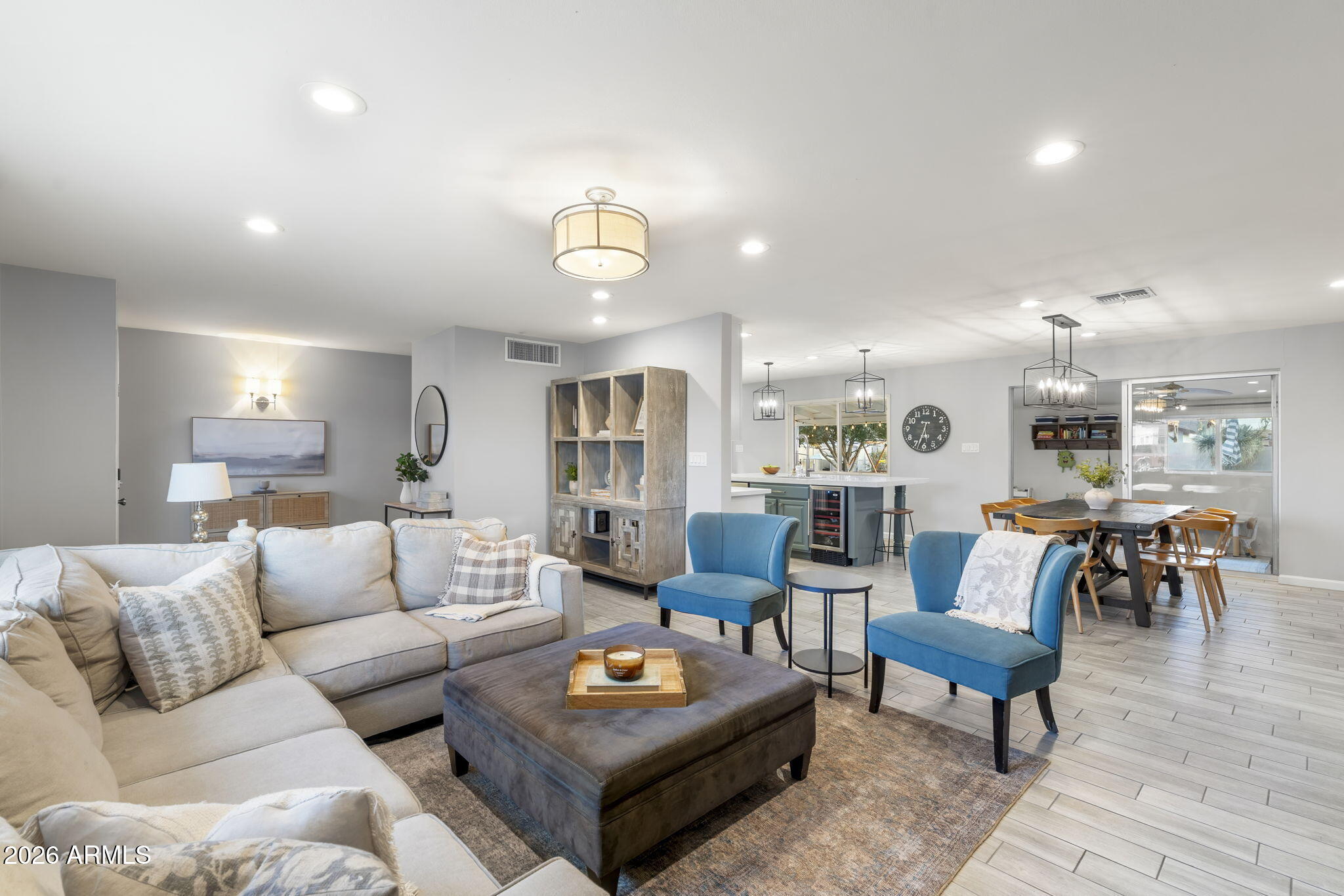 8649 E BUENA TERRA Way