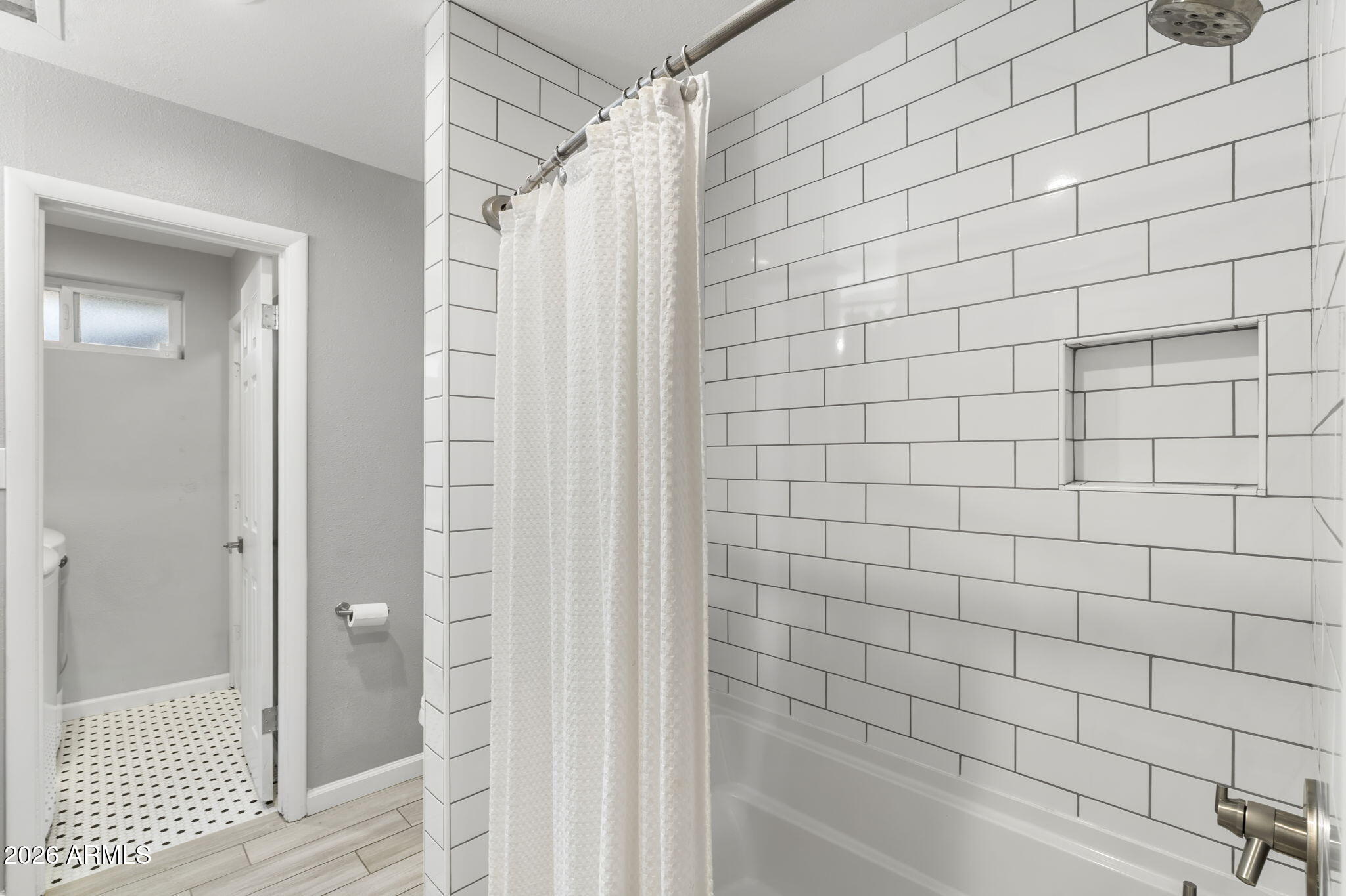 8649 E BUENA TERRA Way