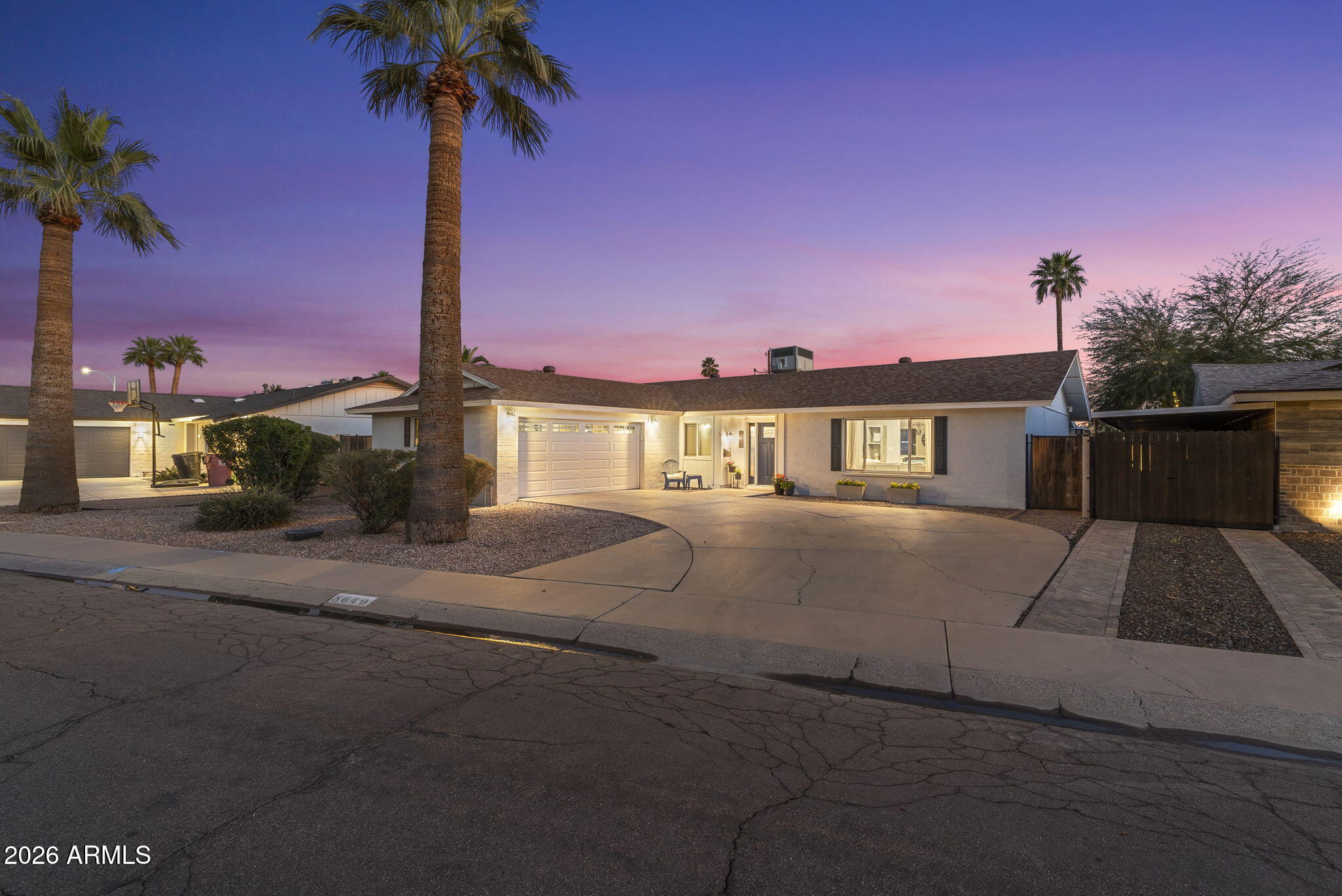 8649 E BUENA TERRA Way