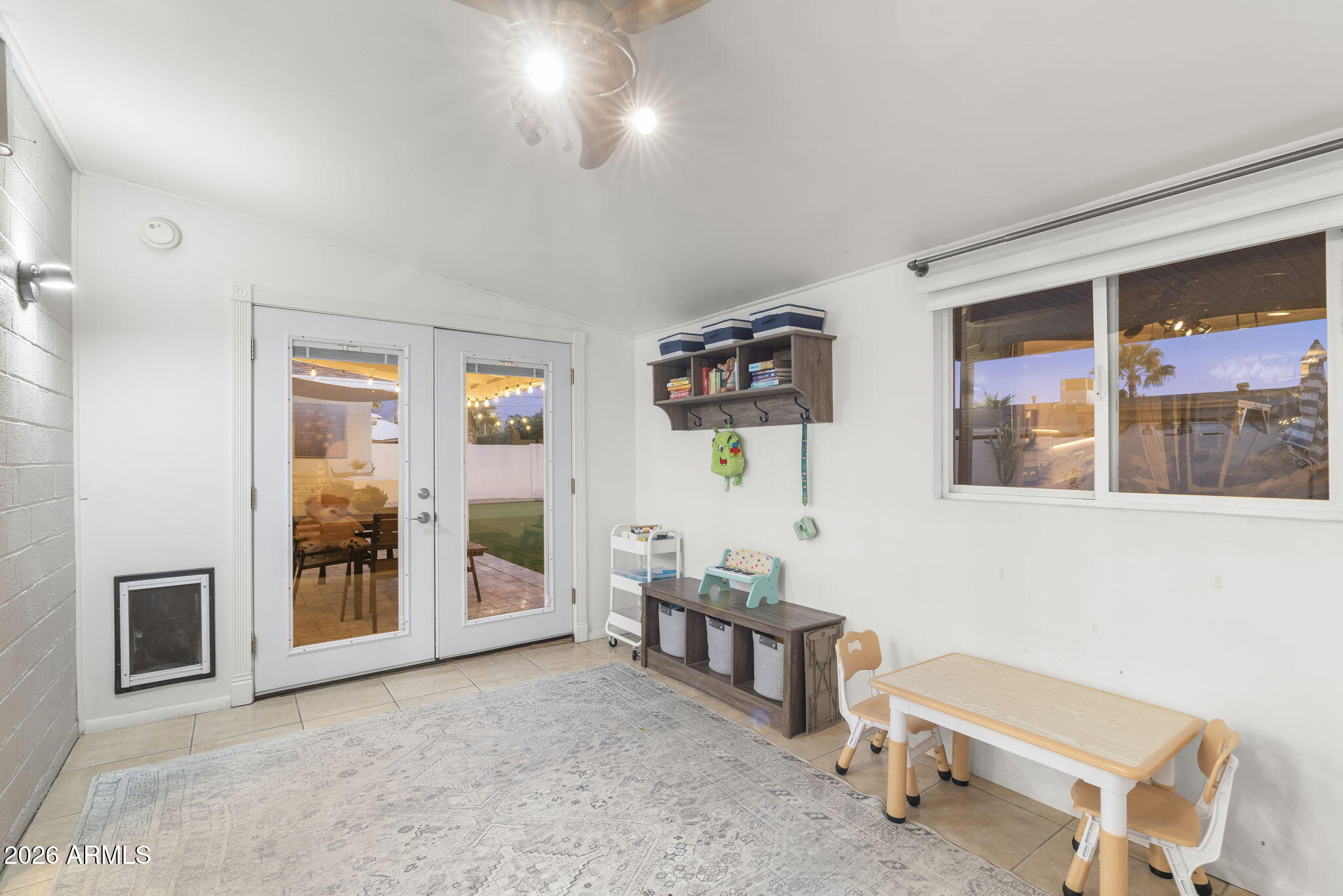 8649 E BUENA TERRA Way