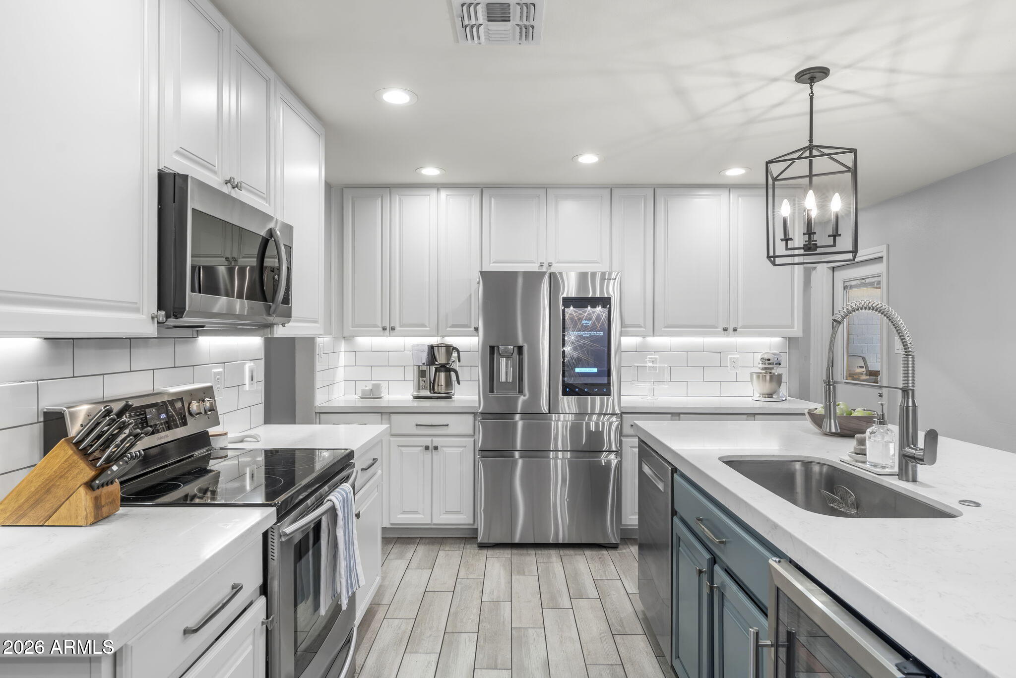 8649 E BUENA TERRA Way