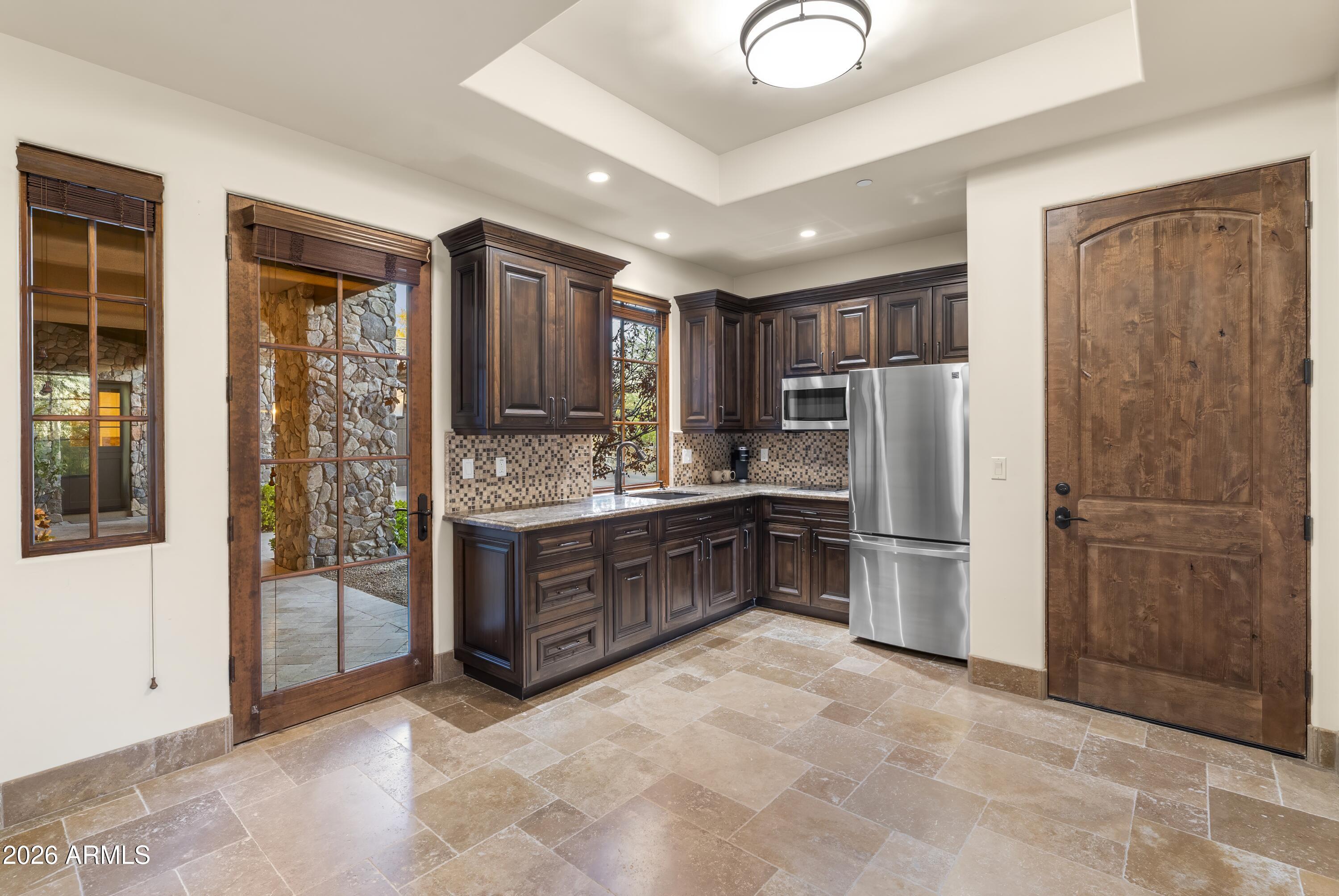 21580 N 81ST Street 6