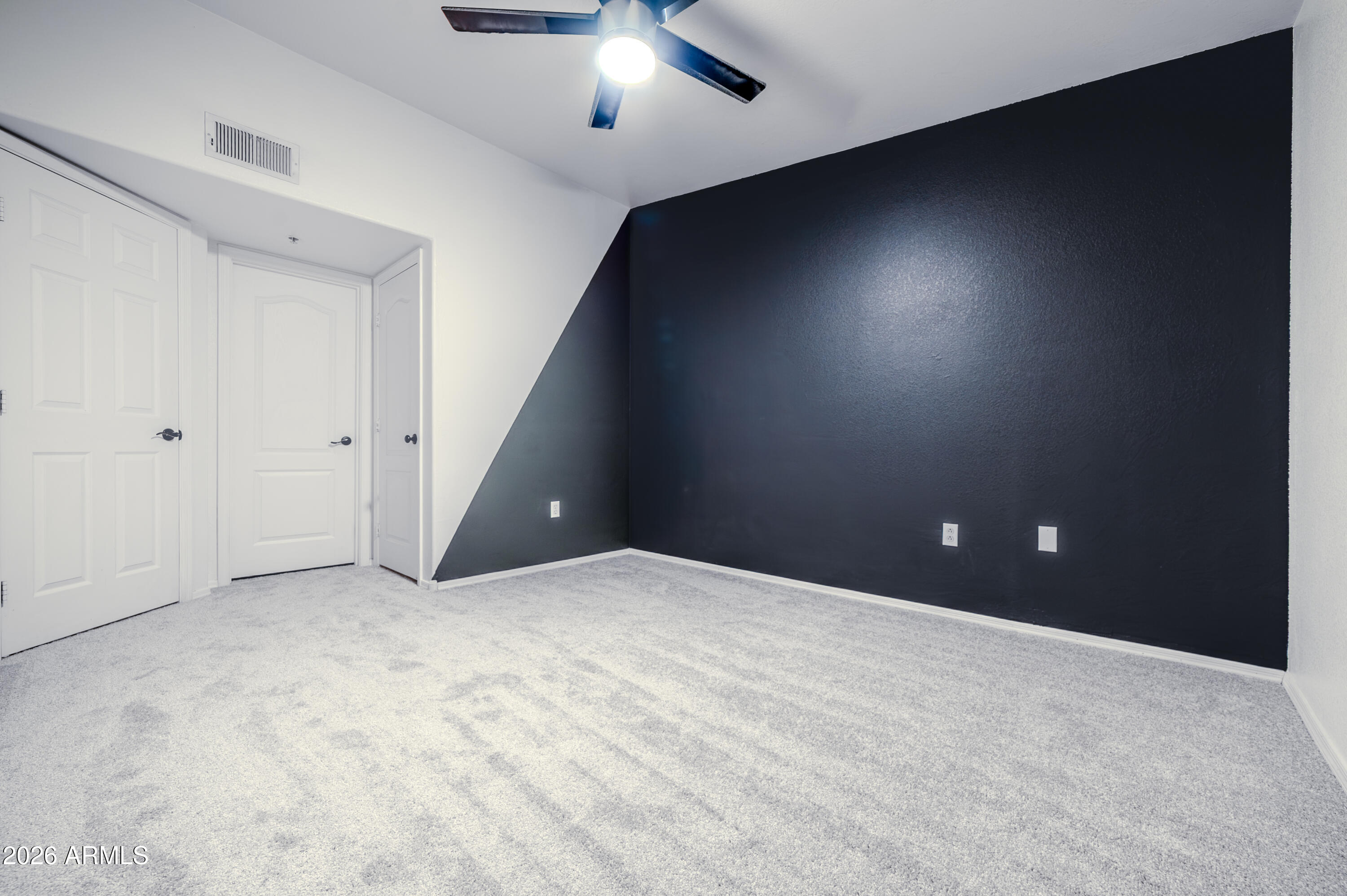 2402 E 5TH Street NW 1524