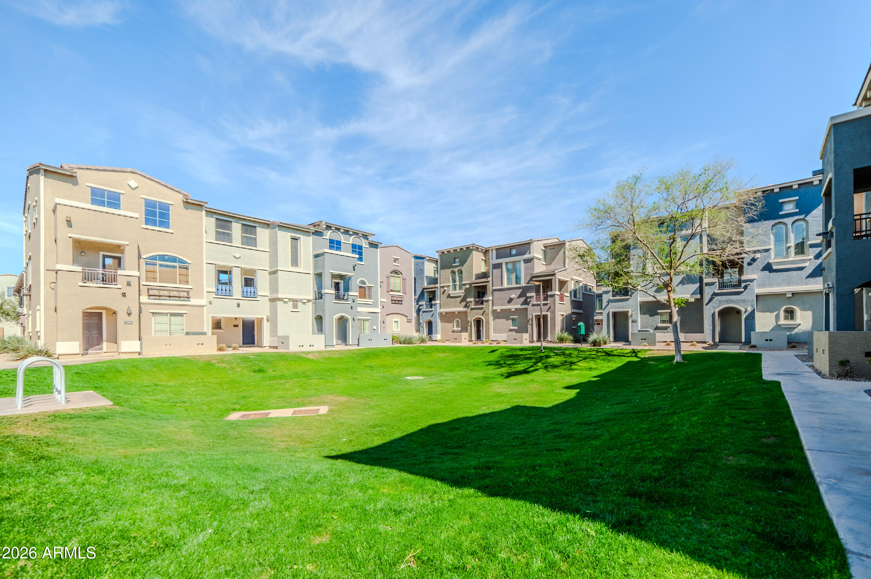 2402 E 5TH Street NW 1524