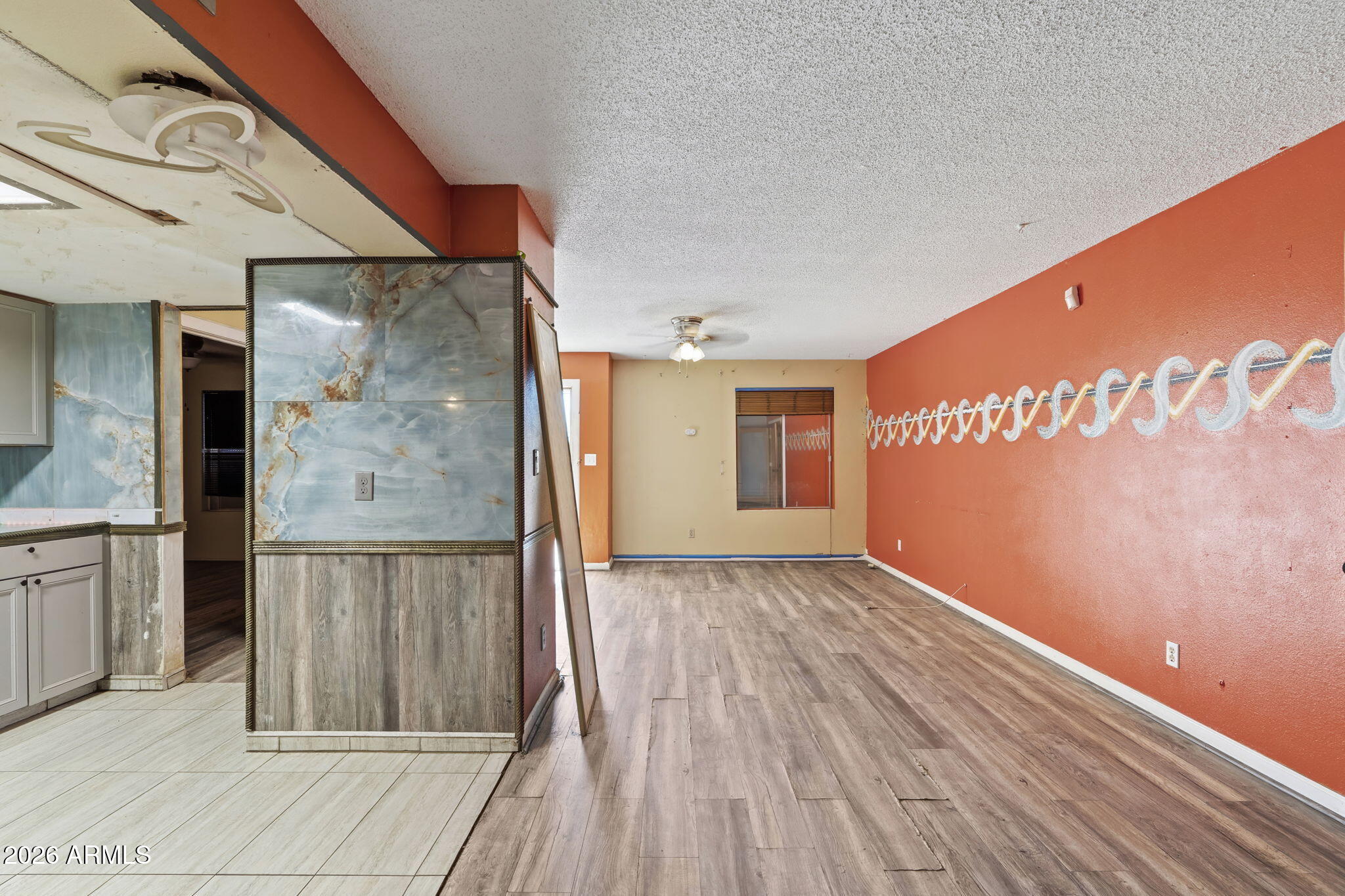 2762 W JACINTO Circle