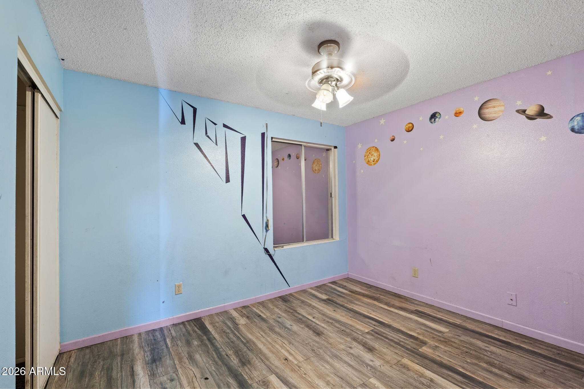 2762 W JACINTO Circle