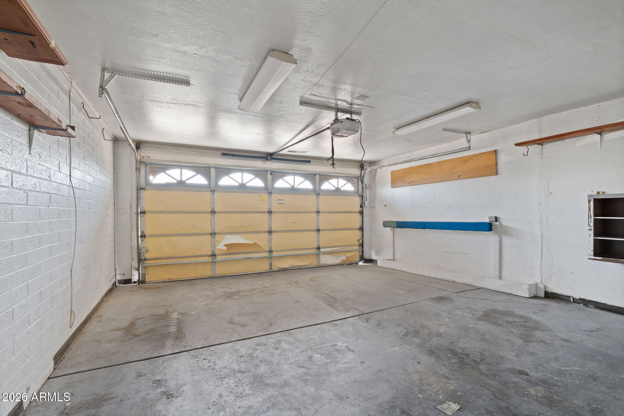 2762 W JACINTO Circle