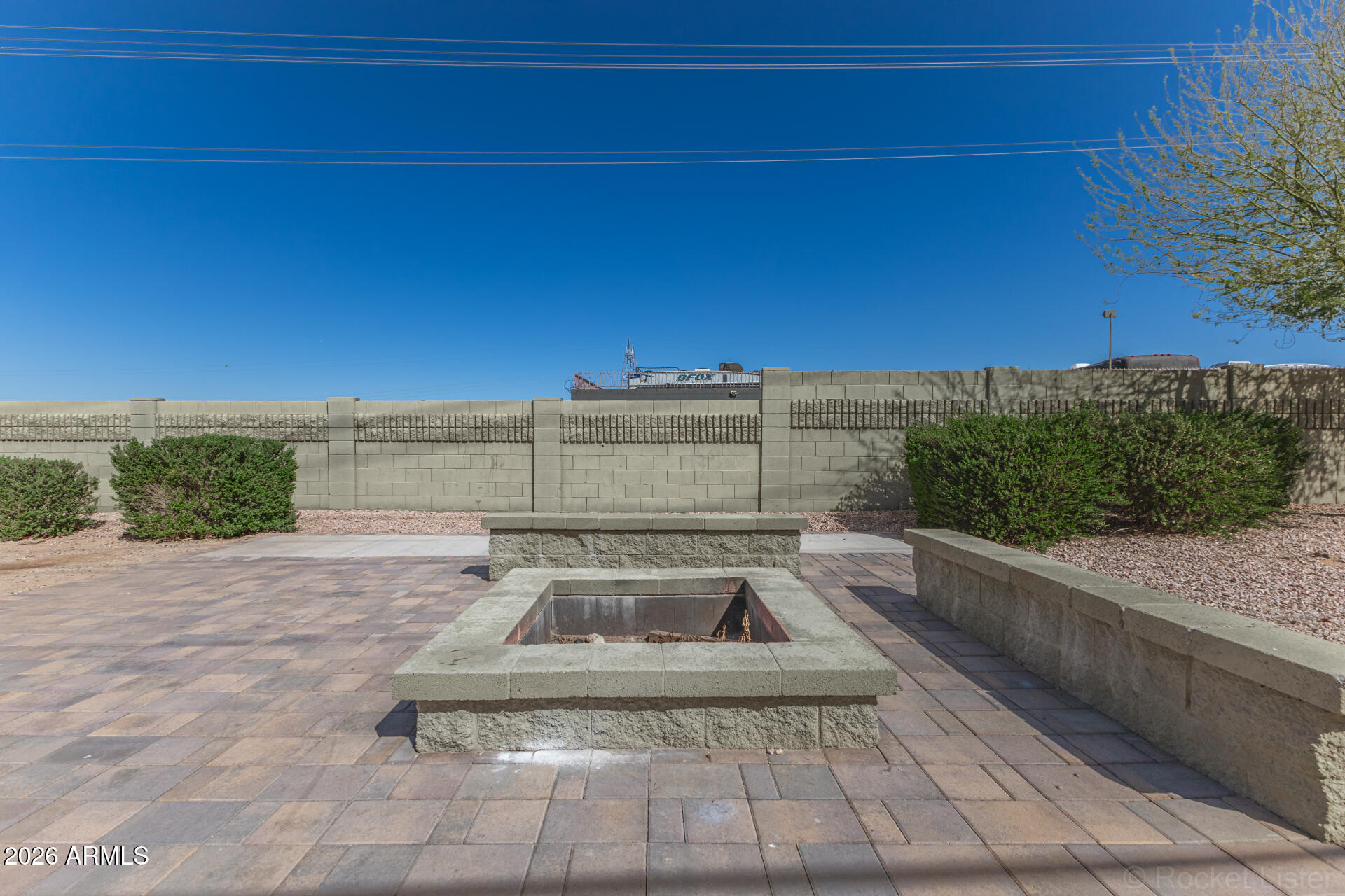 6710 E UNIVERSITY Drive 130