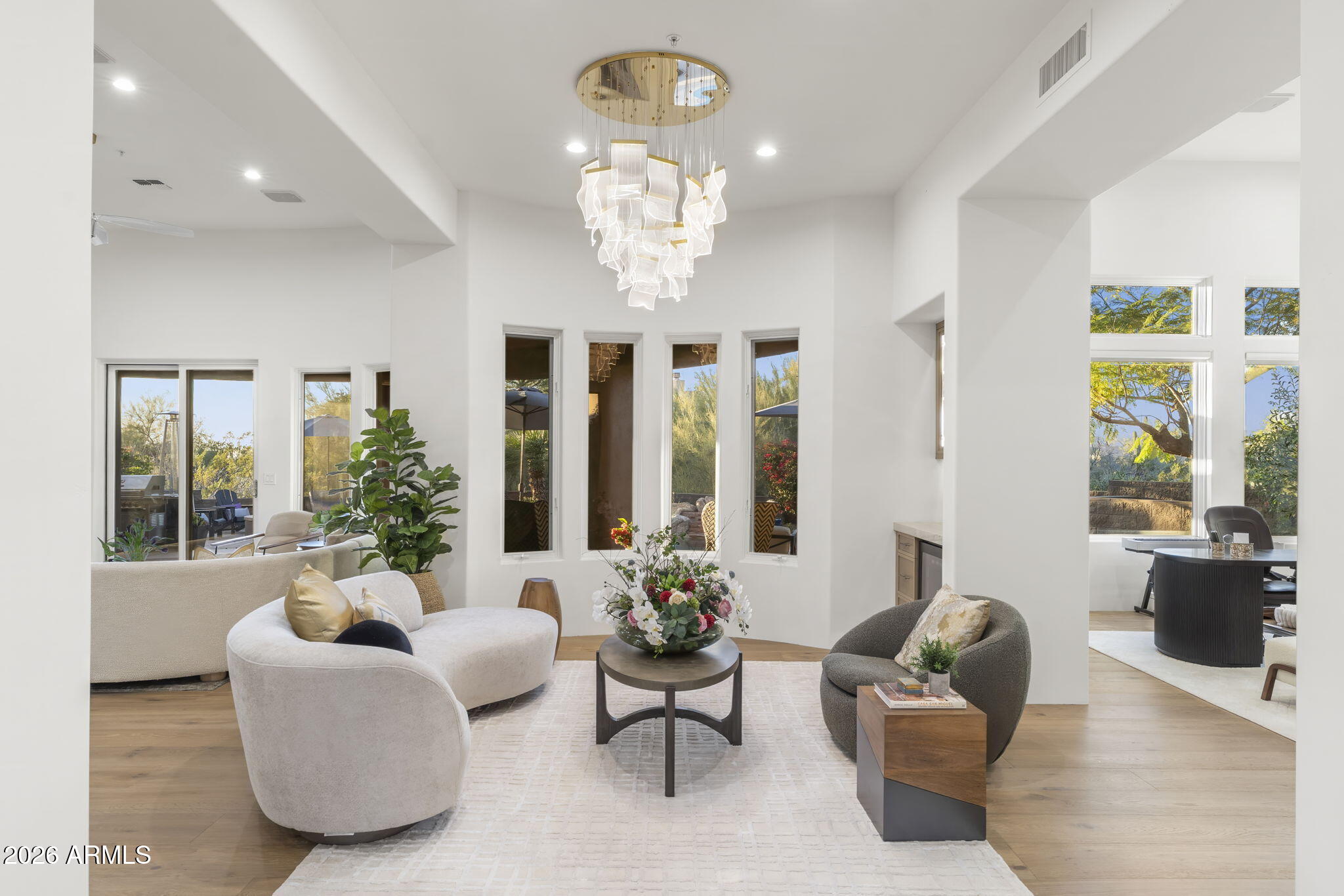 9706 E MARK Lane