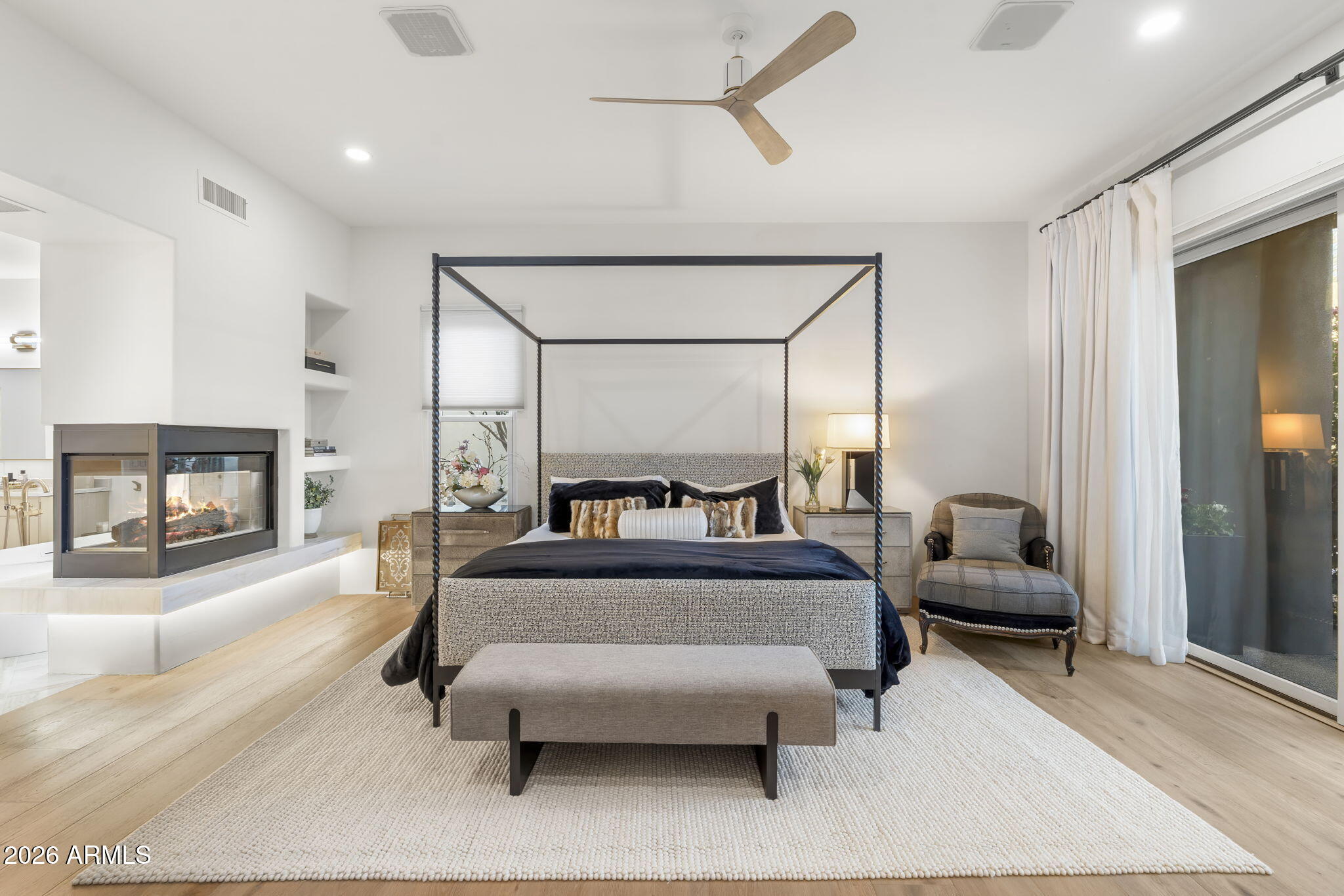 9706 E MARK Lane