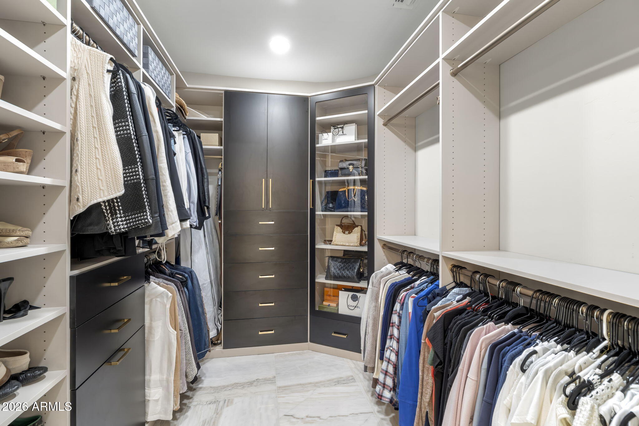 9706 E MARK Lane