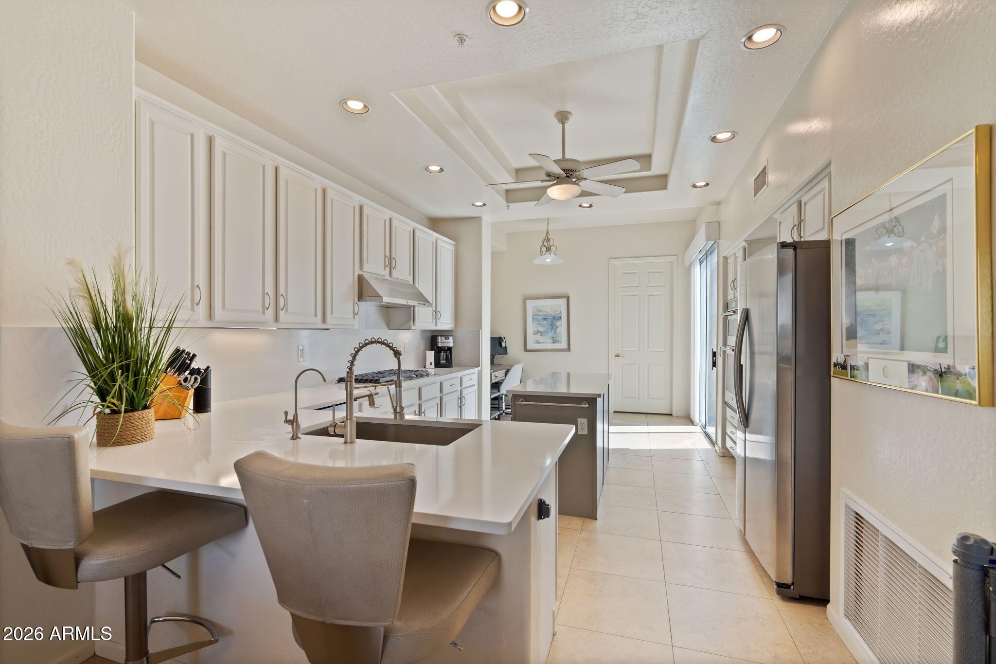 20802 N GRAYHAWK Drive 1018