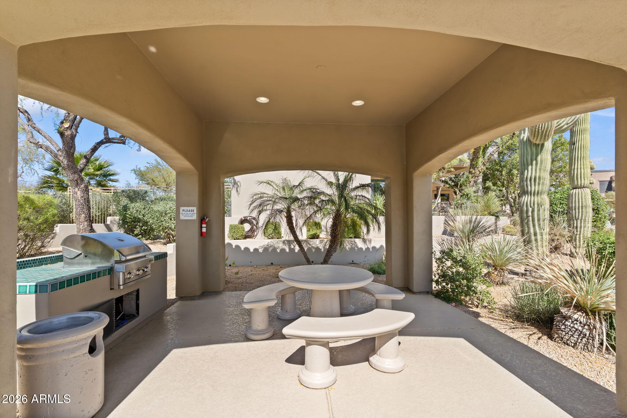 19550 N GRAYHAWK Drive 1141