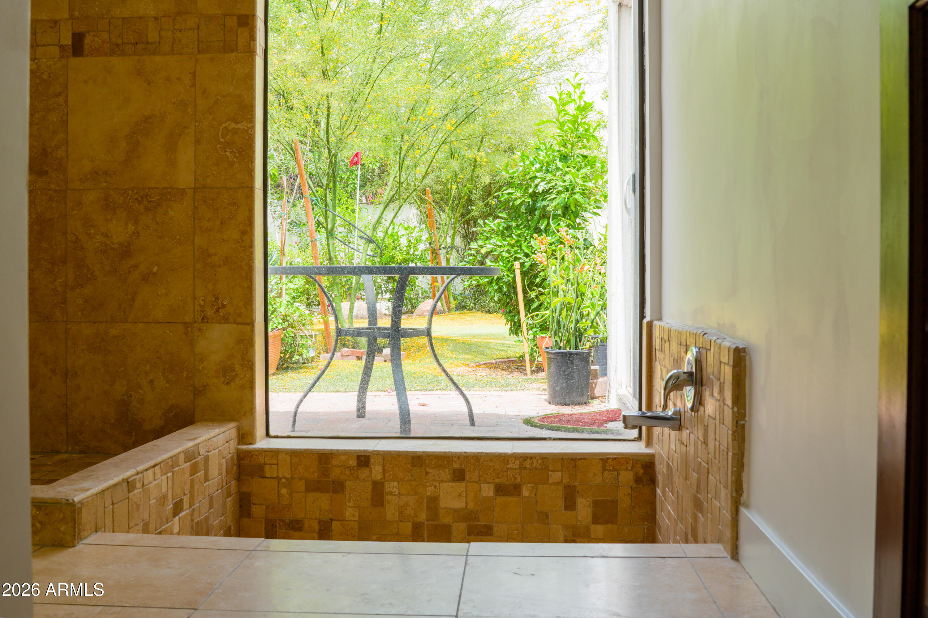 20 E BETHANY HOME Road