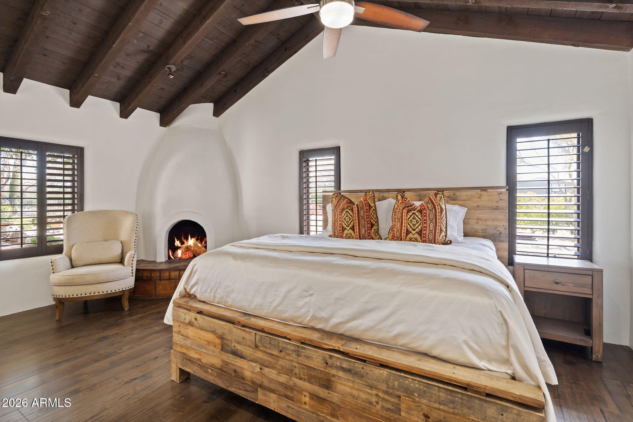 6825 E PINNACLE VISTA Drive