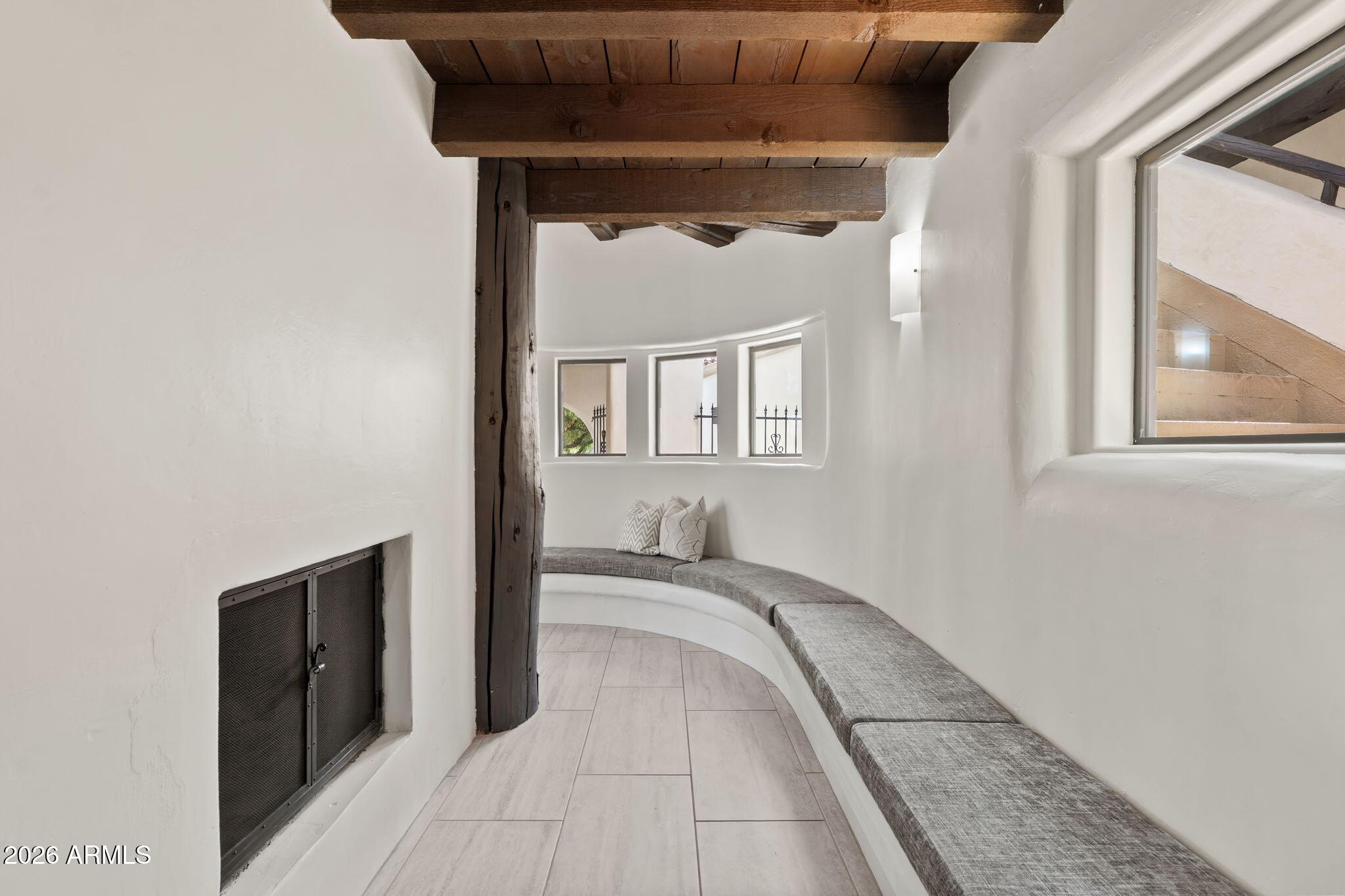 6825 E PINNACLE VISTA Drive