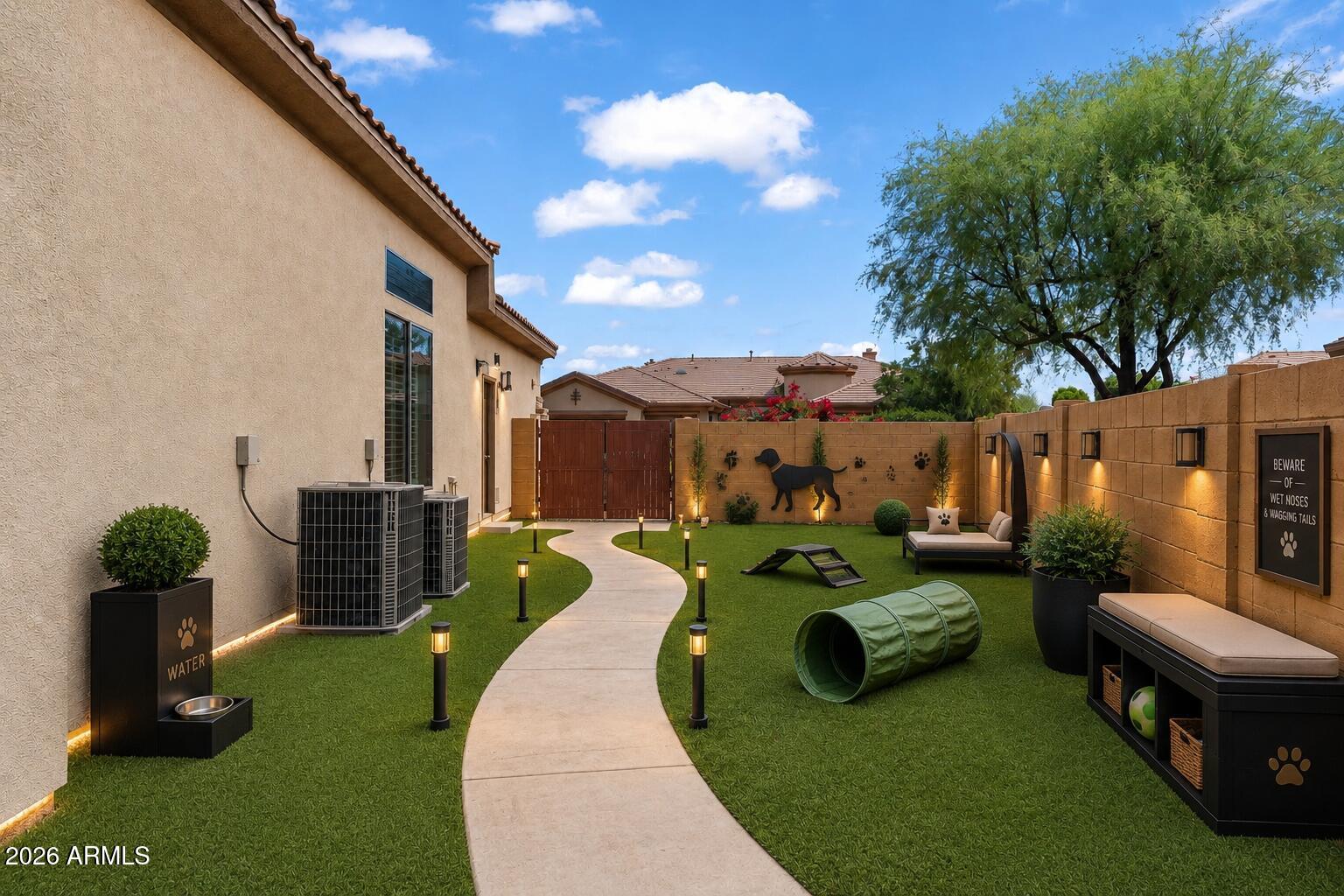 40704 N CLUB POINTE Drive