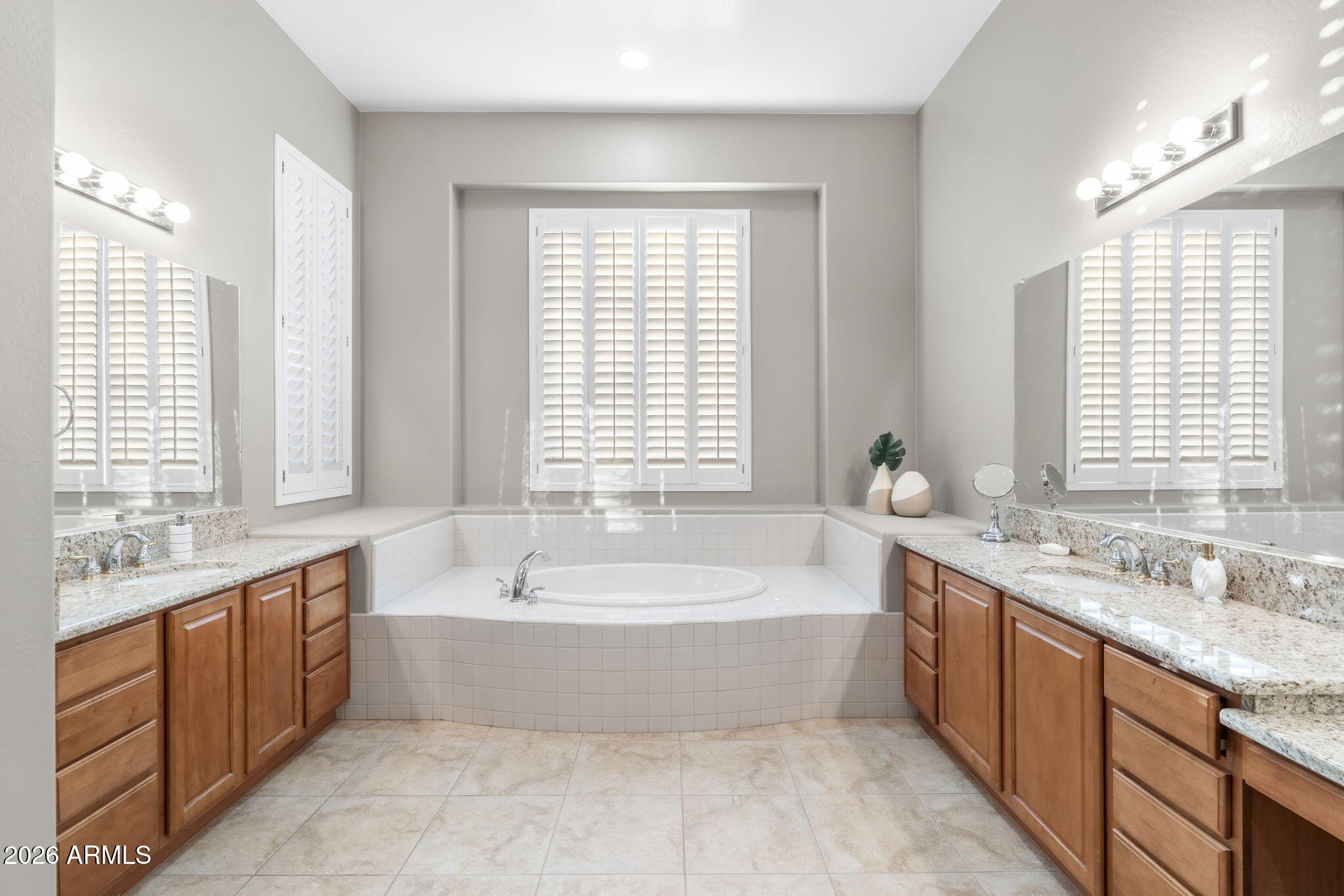 40704 N CLUB POINTE Drive