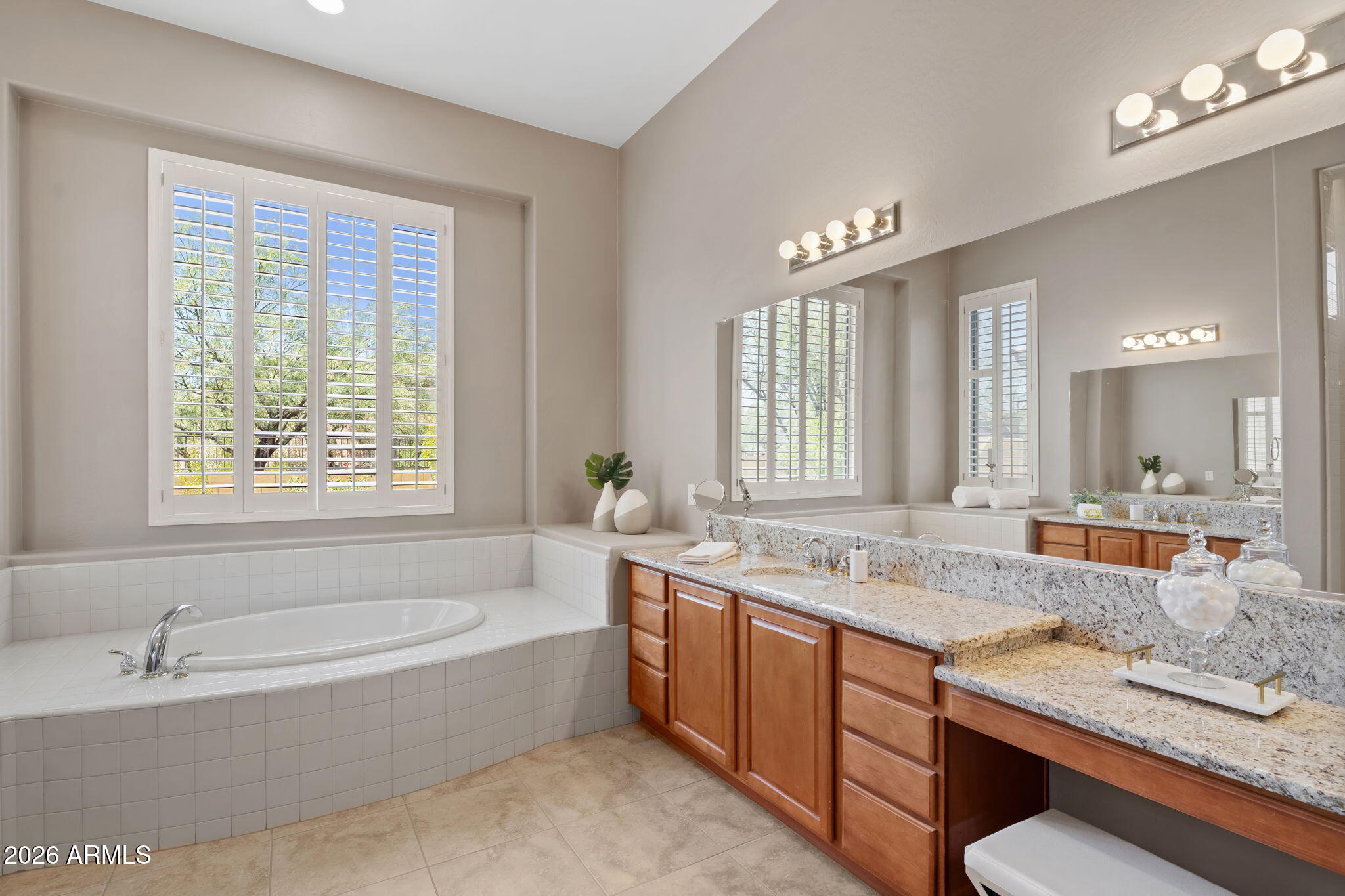 40704 N CLUB POINTE Drive