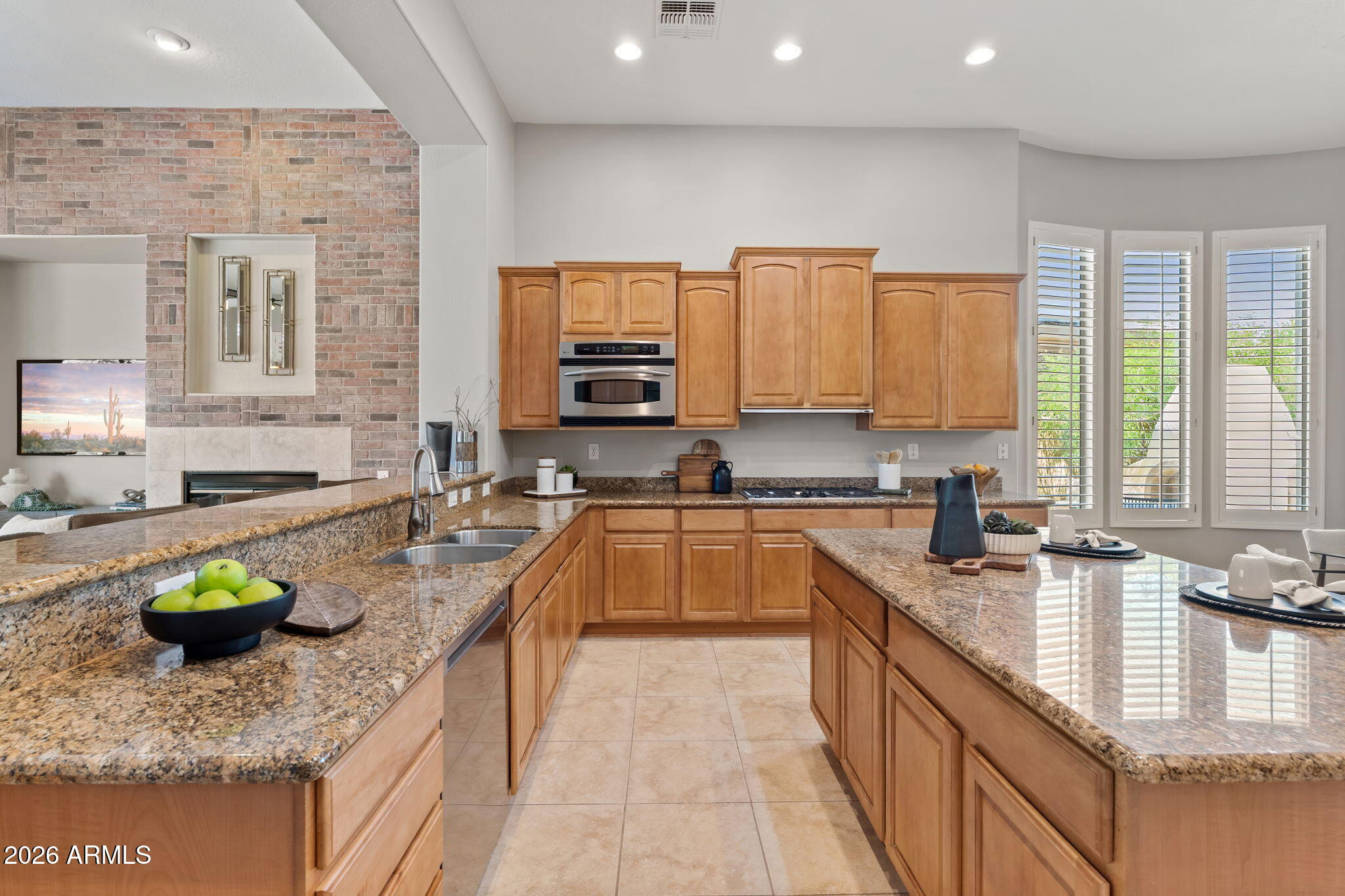 40704 N CLUB POINTE Drive