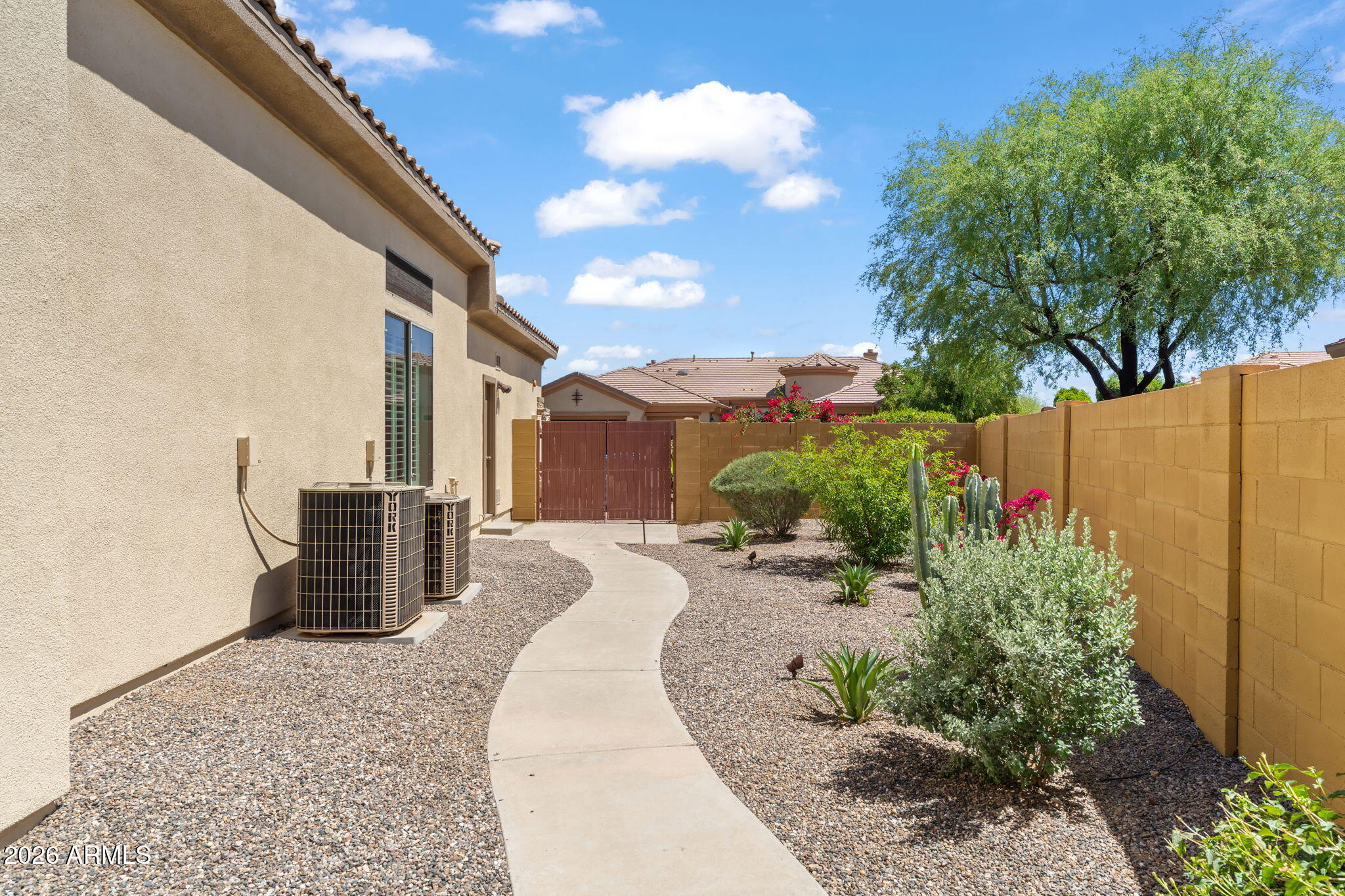 40704 N CLUB POINTE Drive