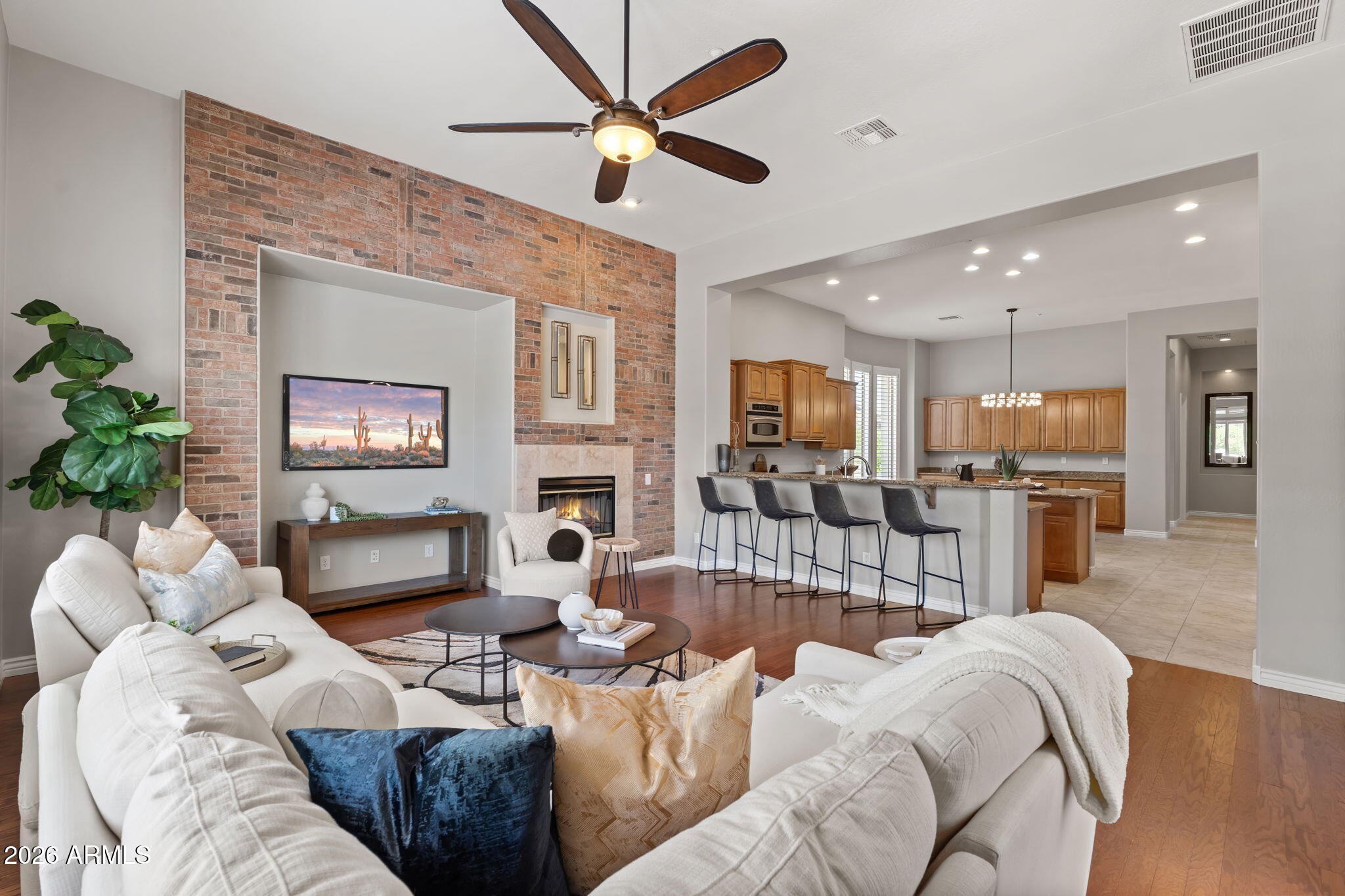 40704 N CLUB POINTE Drive