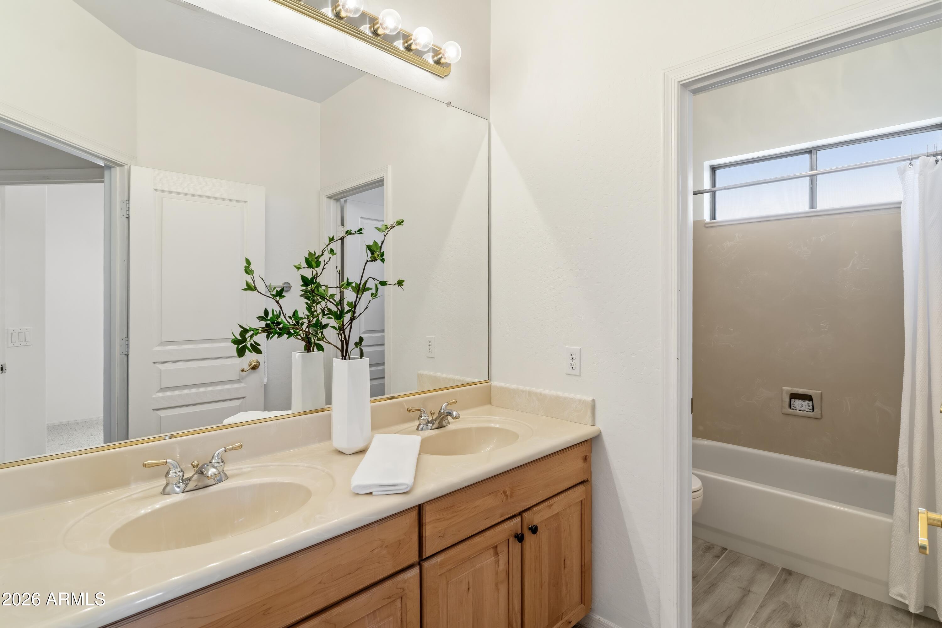 28222 N 50TH Place