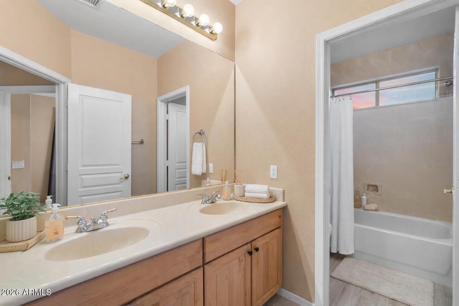 28222 N 50TH Place