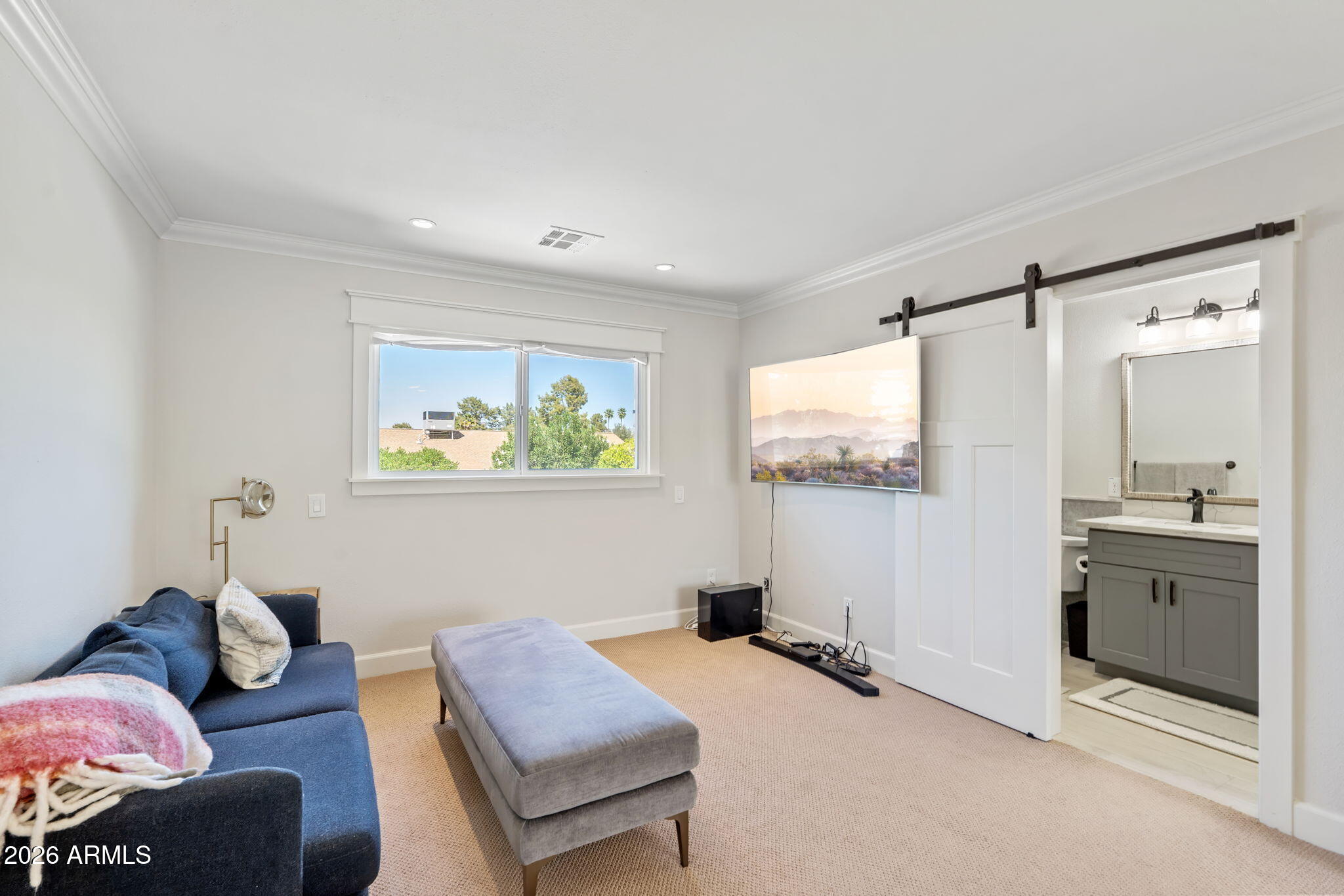 8308 E VALLEY VIEW Road