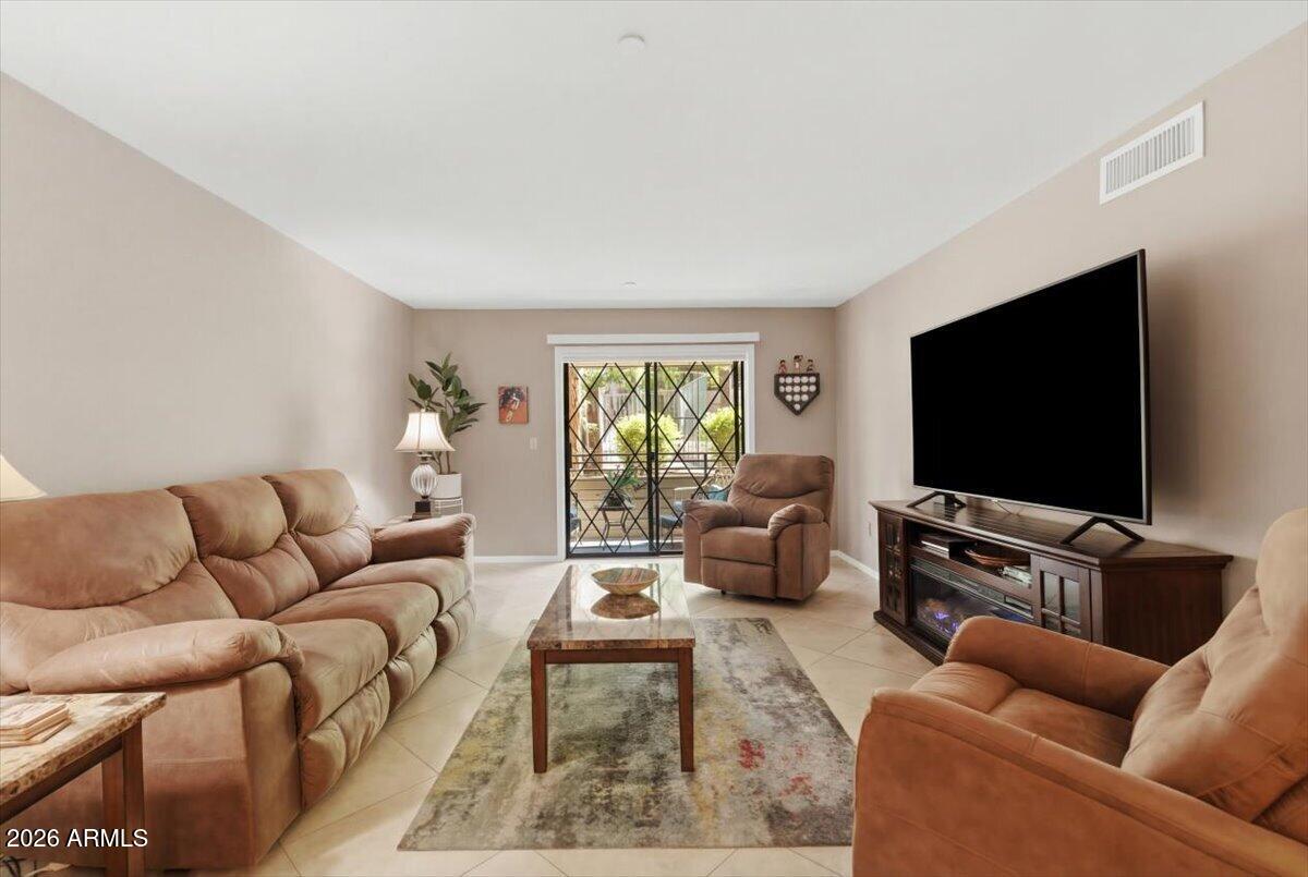 7777 E MAIN Street 141