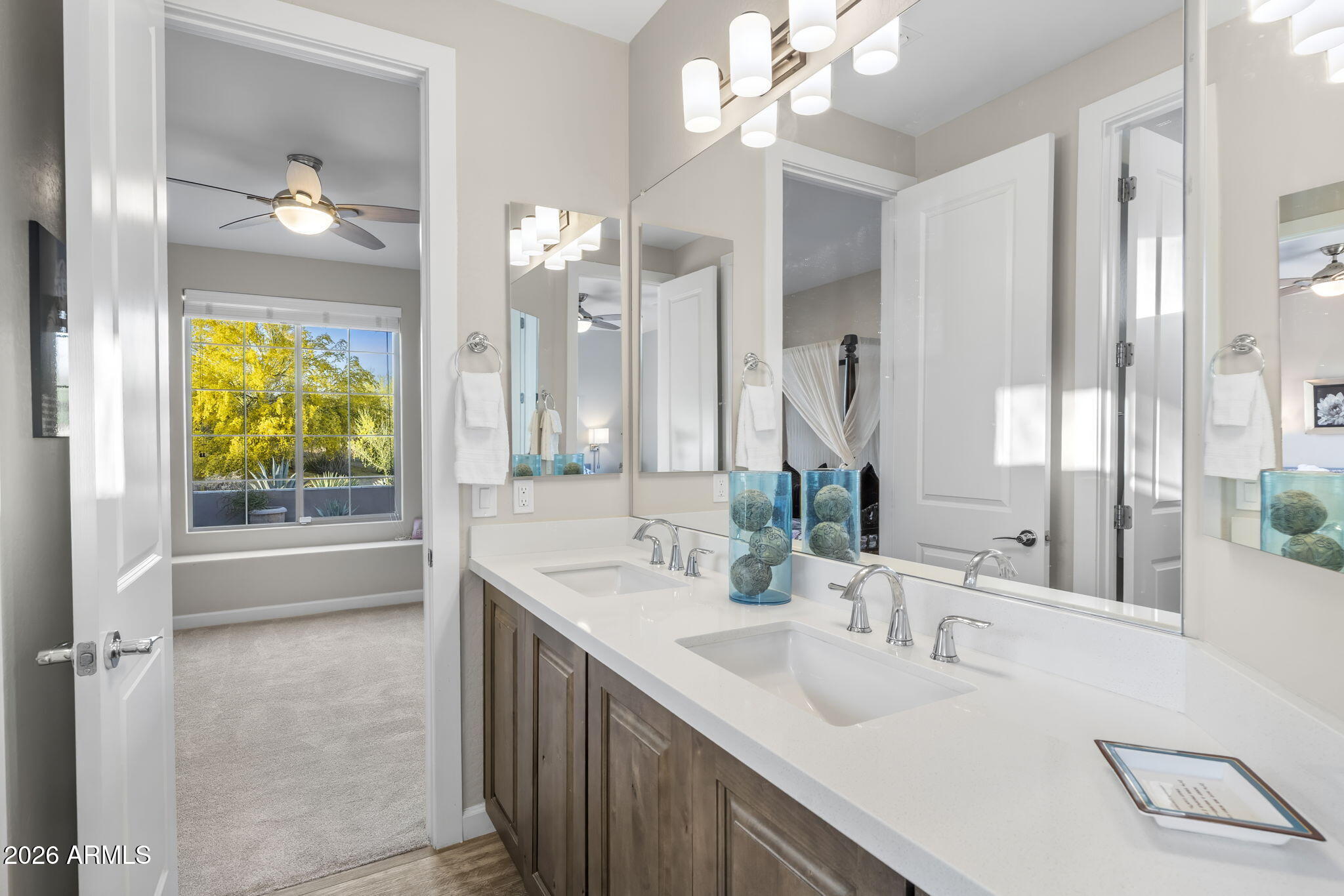 5731 E WINDSTONE Trail