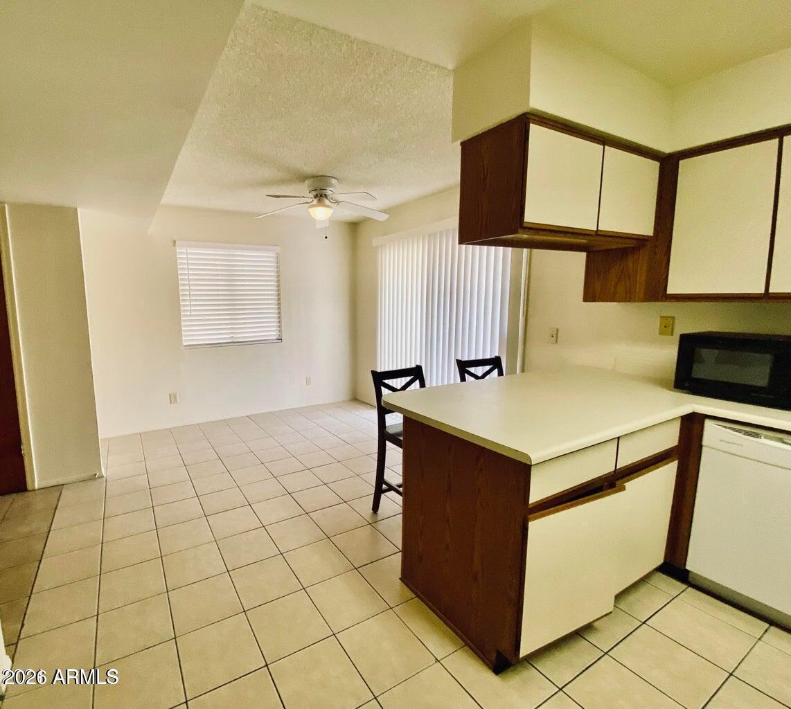 13643 N HAMILTON Drive 2