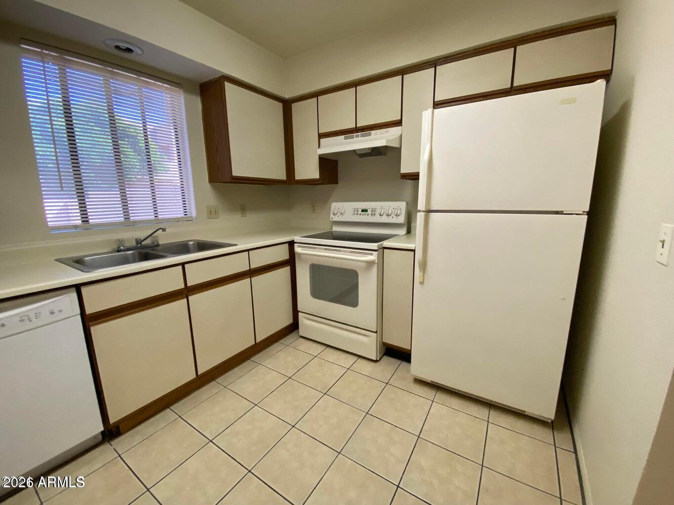 13643 N HAMILTON Drive 2