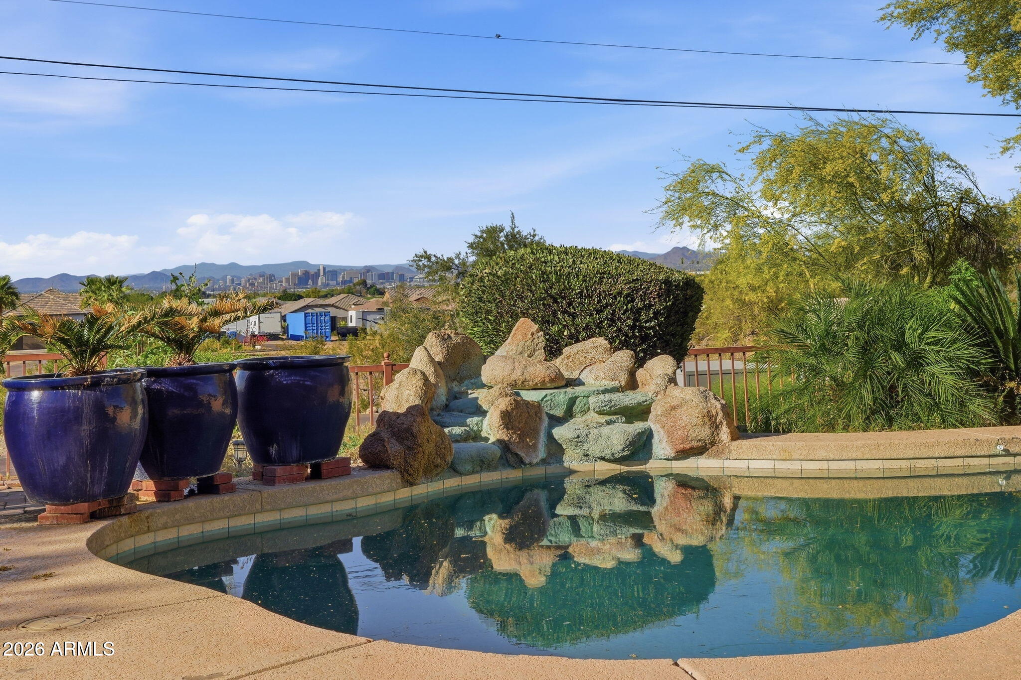 1524 W MOODY Trail