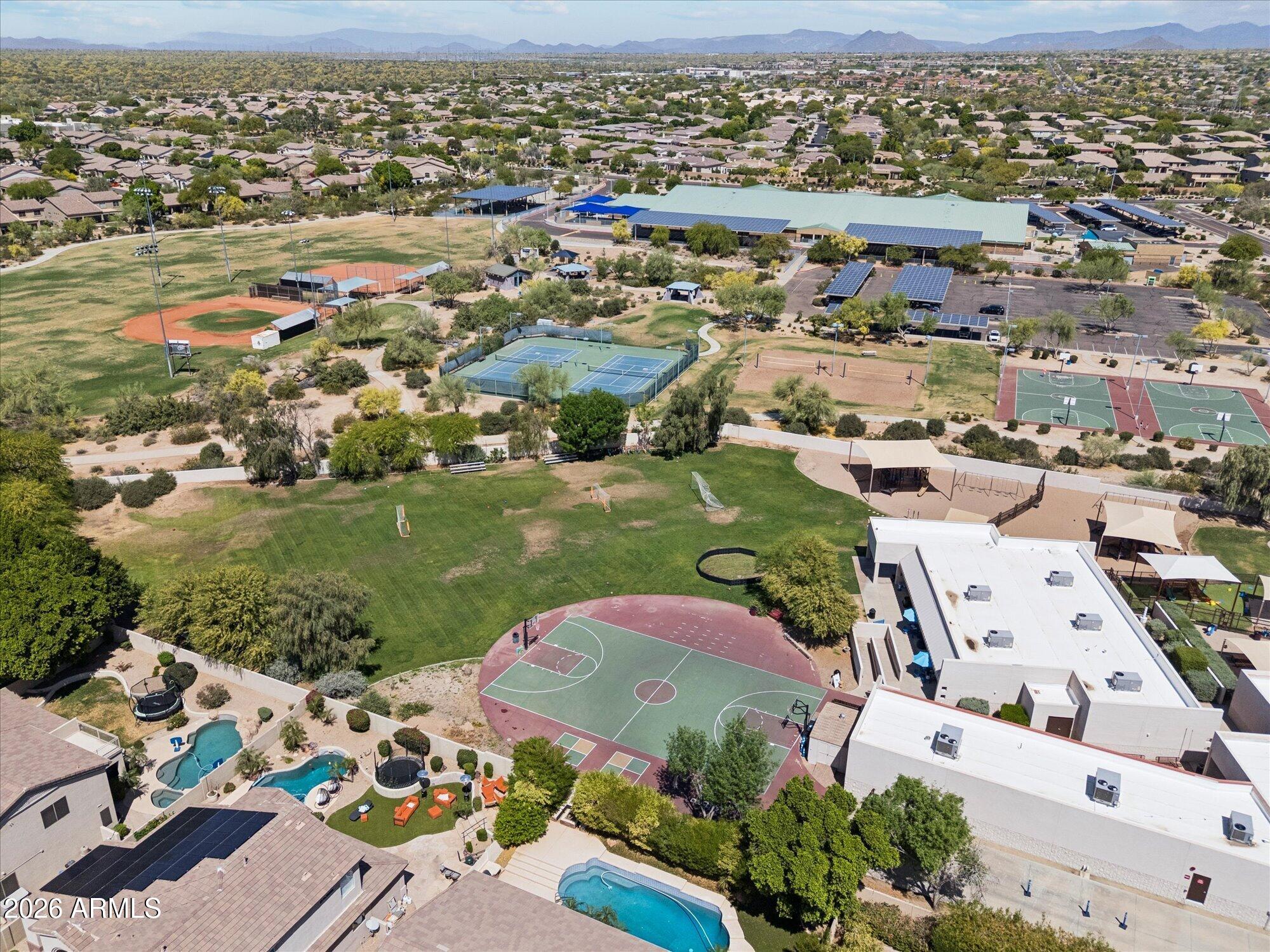 7570 E Tailspin Lane