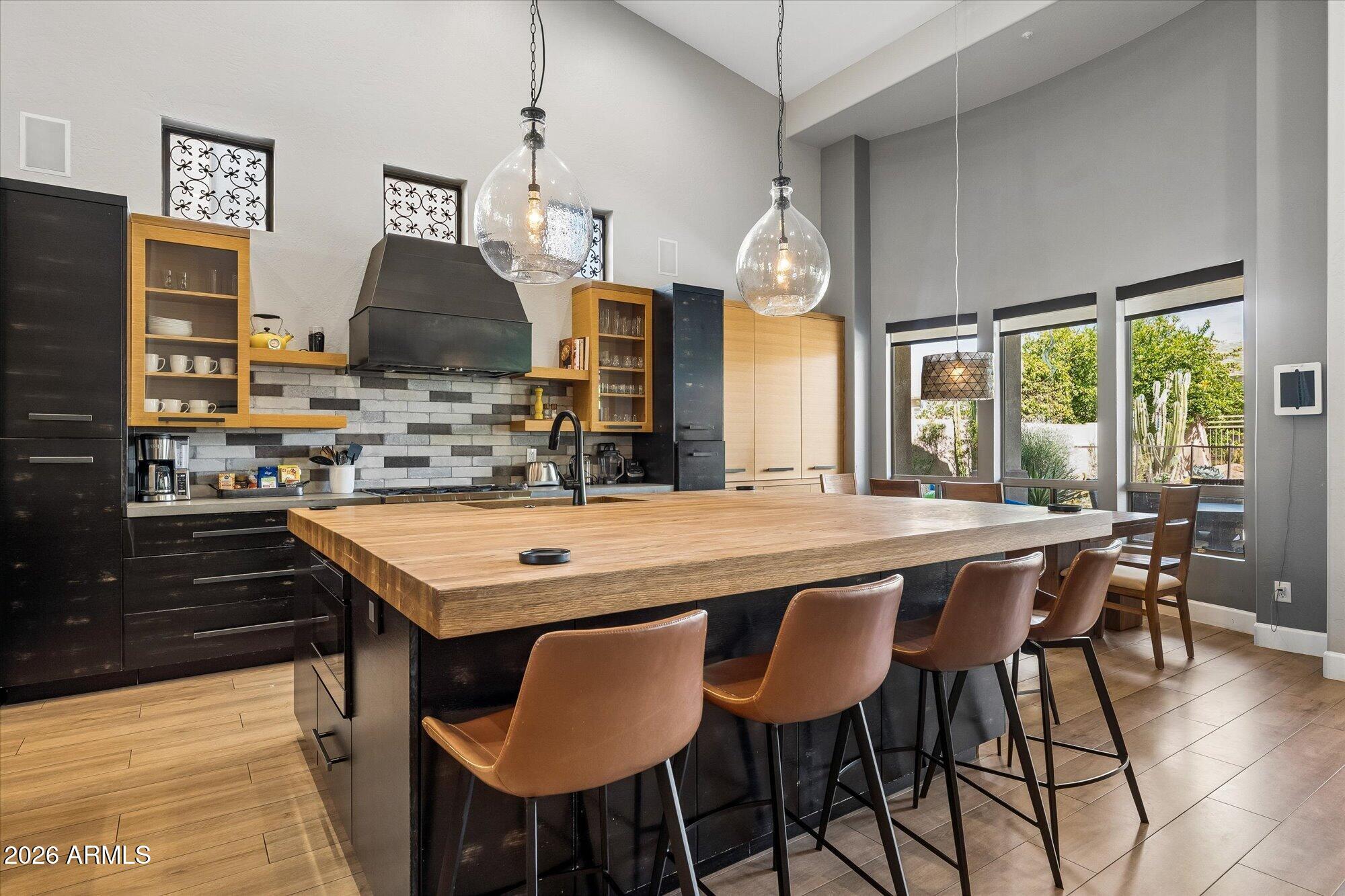 7570 E Tailspin Lane