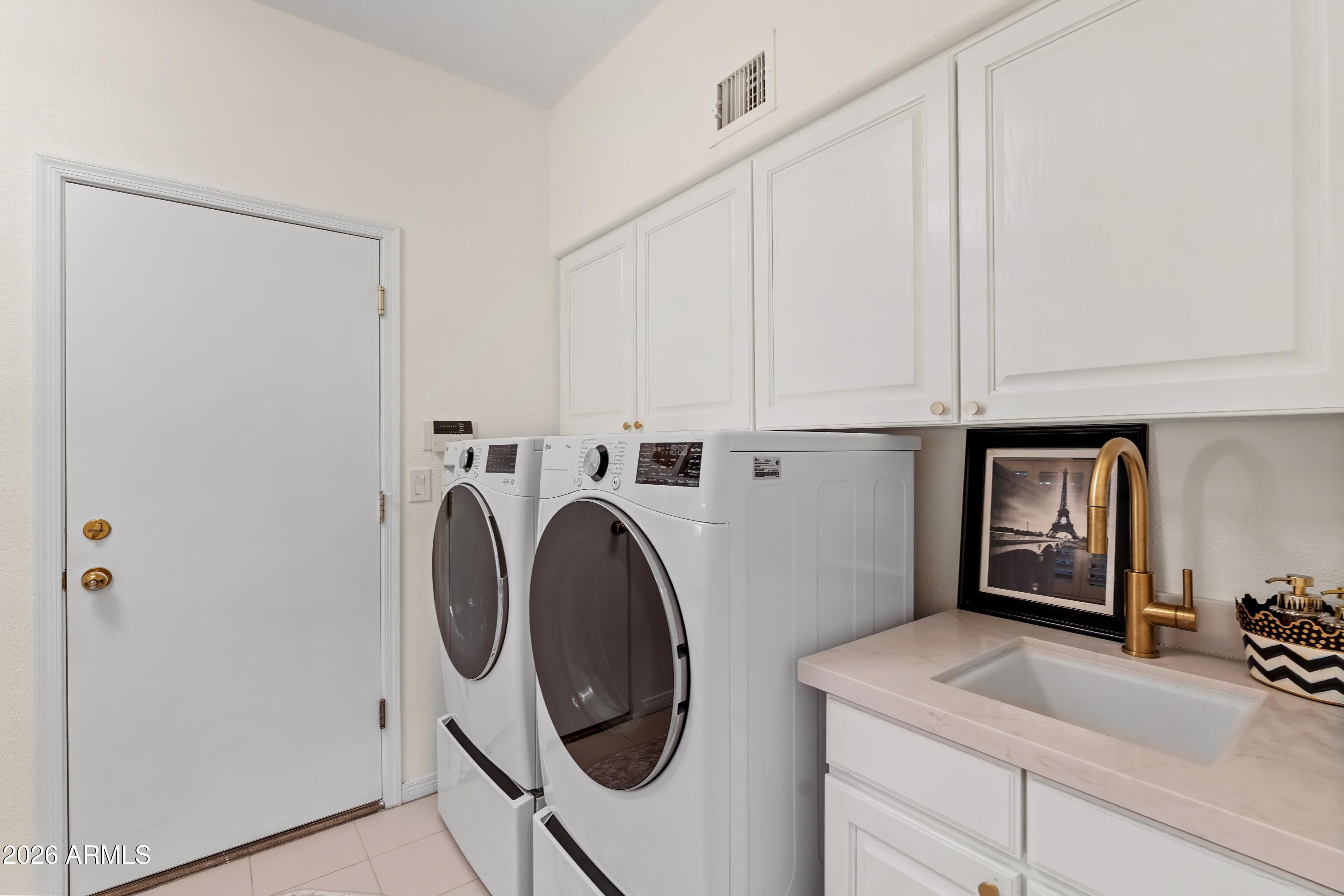 7374 E ONYX Court