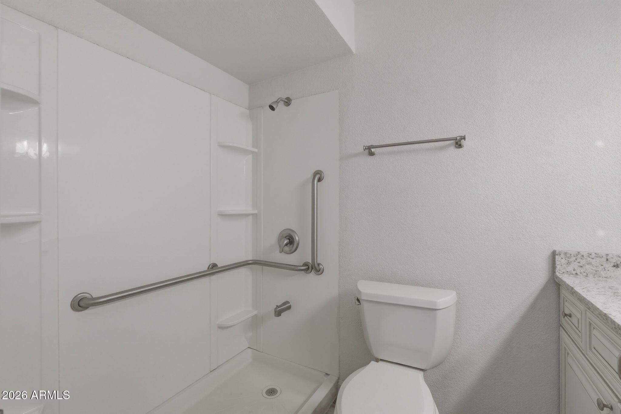 8055 E Thomas Road Unit B107