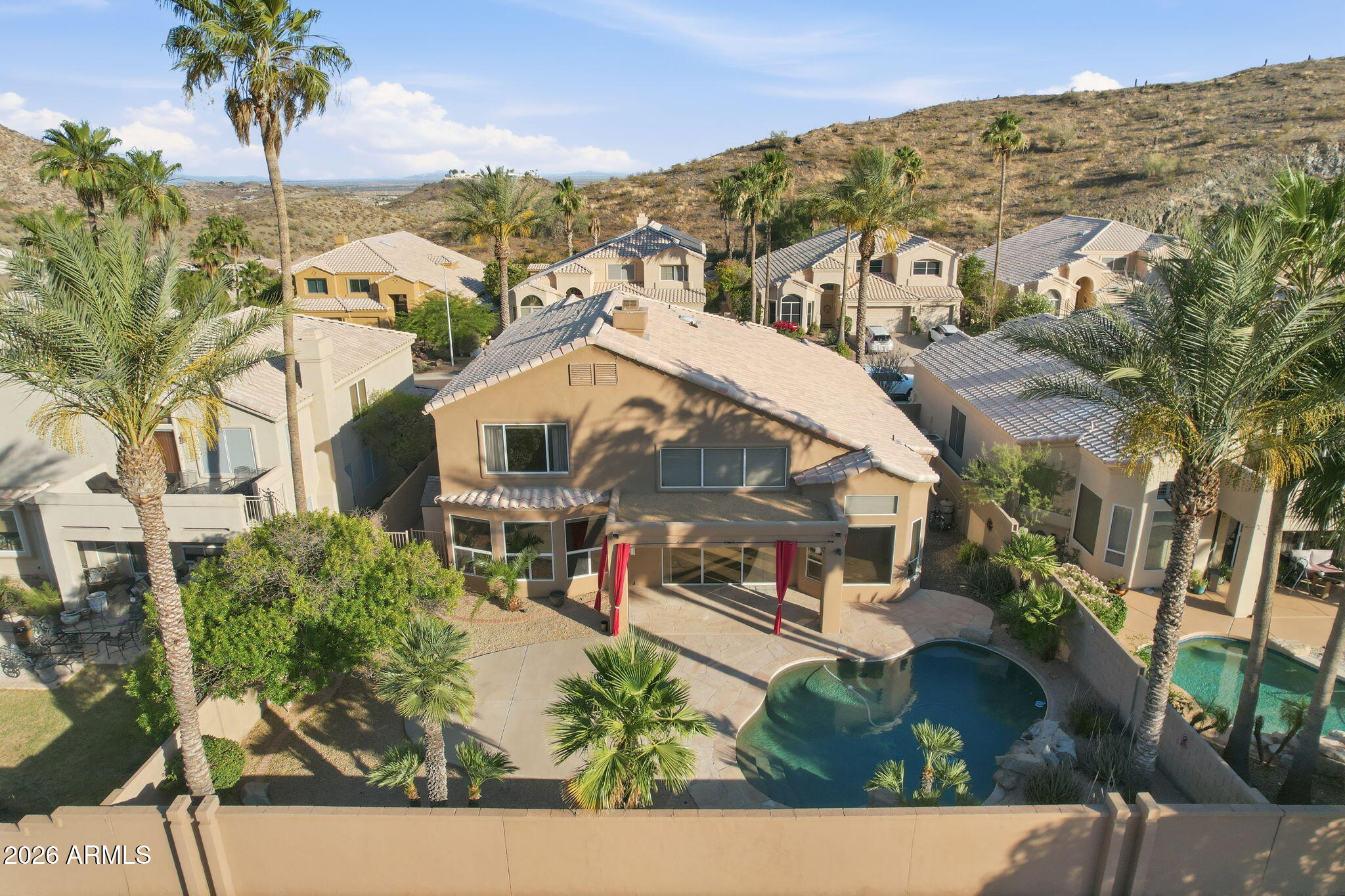 718 E MOUNTAIN SAGE Drive