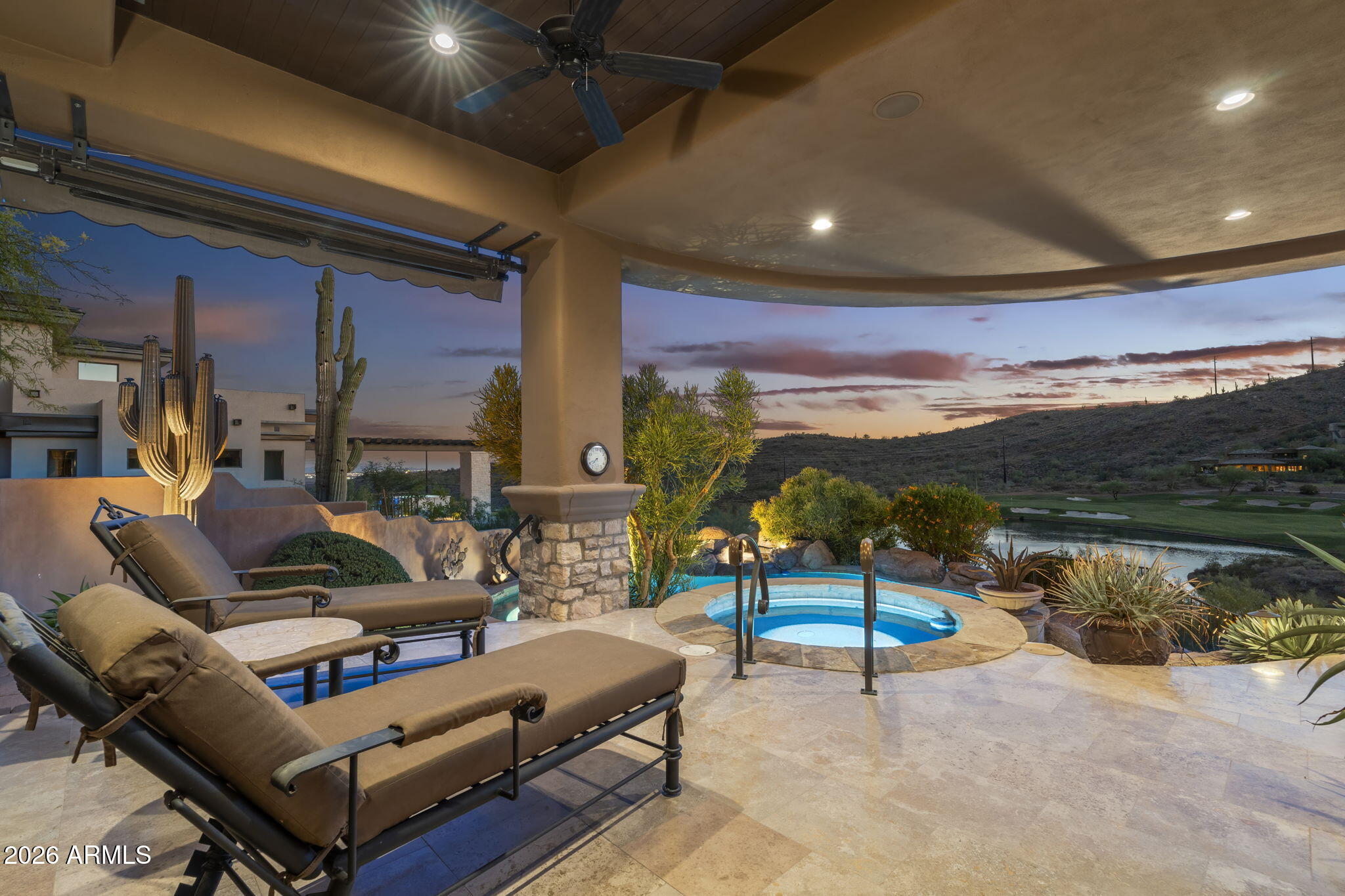 9132 N HORIZON Trail