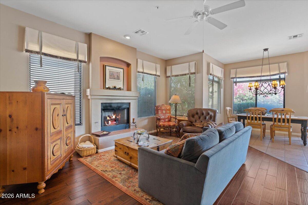 8195 E SIERRA PINTA Drive